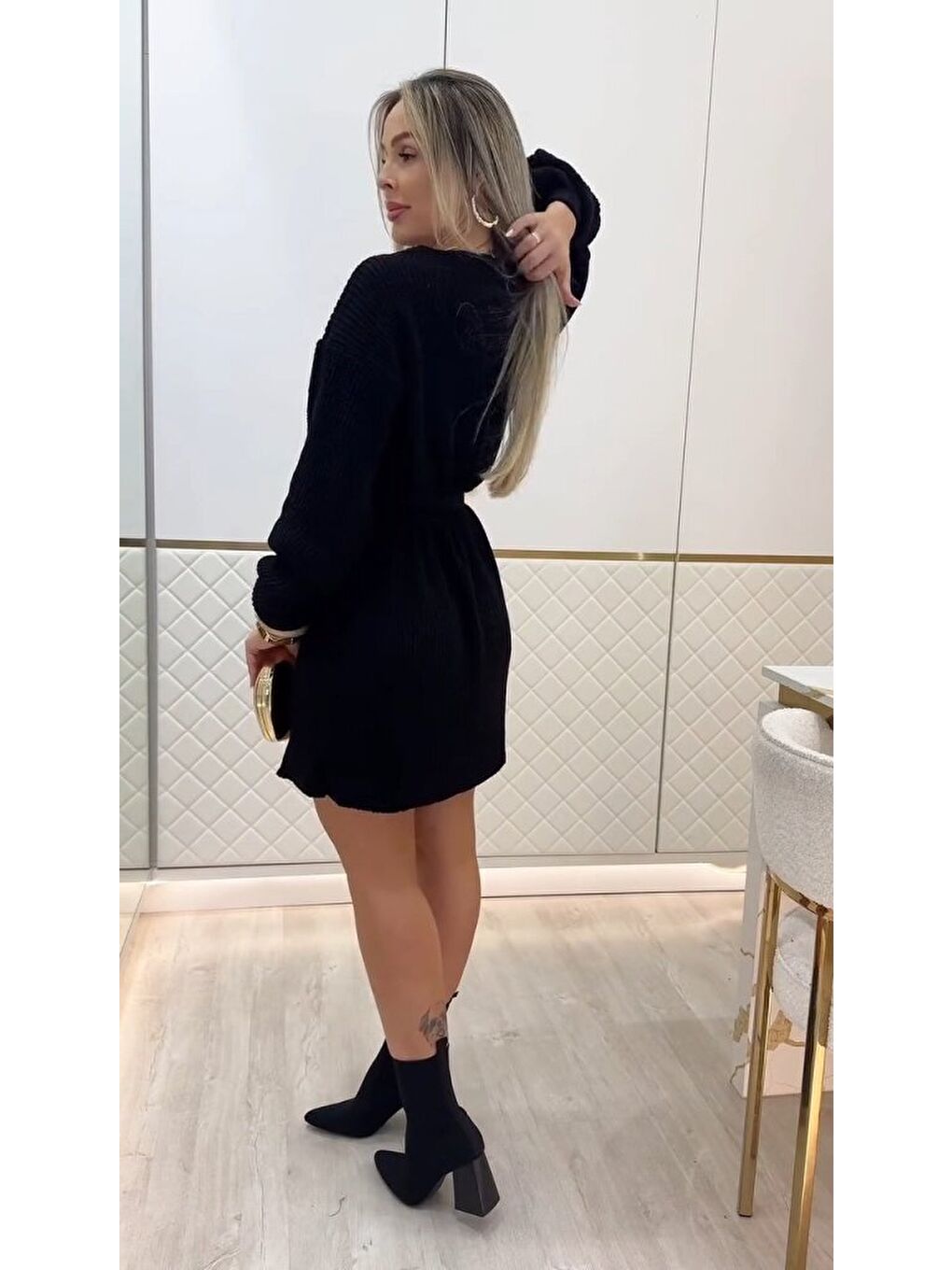 Siyah Kadın Uzun Kollu Yuvarlak Yakalı Kısa Triko Elbise-3