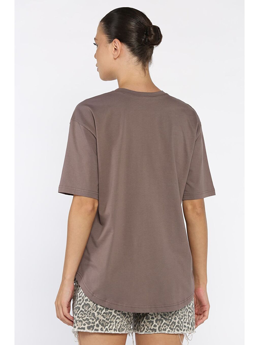 Bej Baskılı Salaş Basic Tişört-2