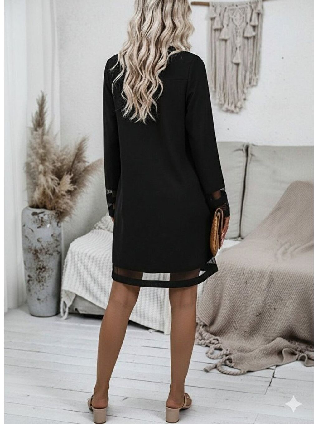 Siyah Kadın Uzun Kollu V Yakalı Tül şerit Detaylı Mini Krep Elbise-2