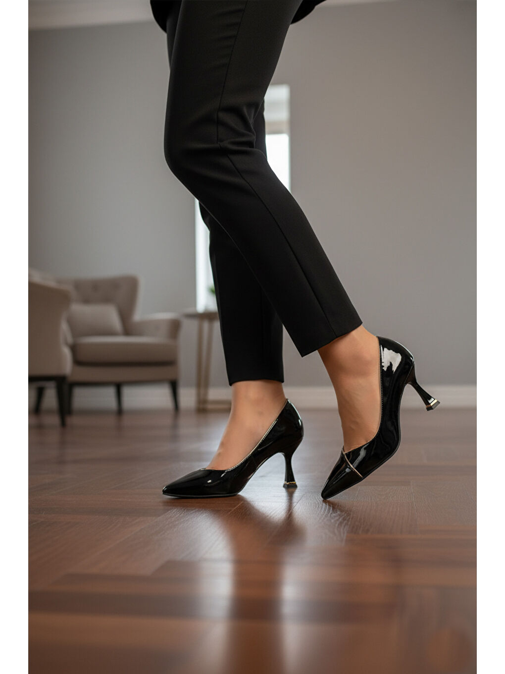 Siyah Rugan İnce Topuklu Kadın Abiye Ayakkabı 357164 Z-2