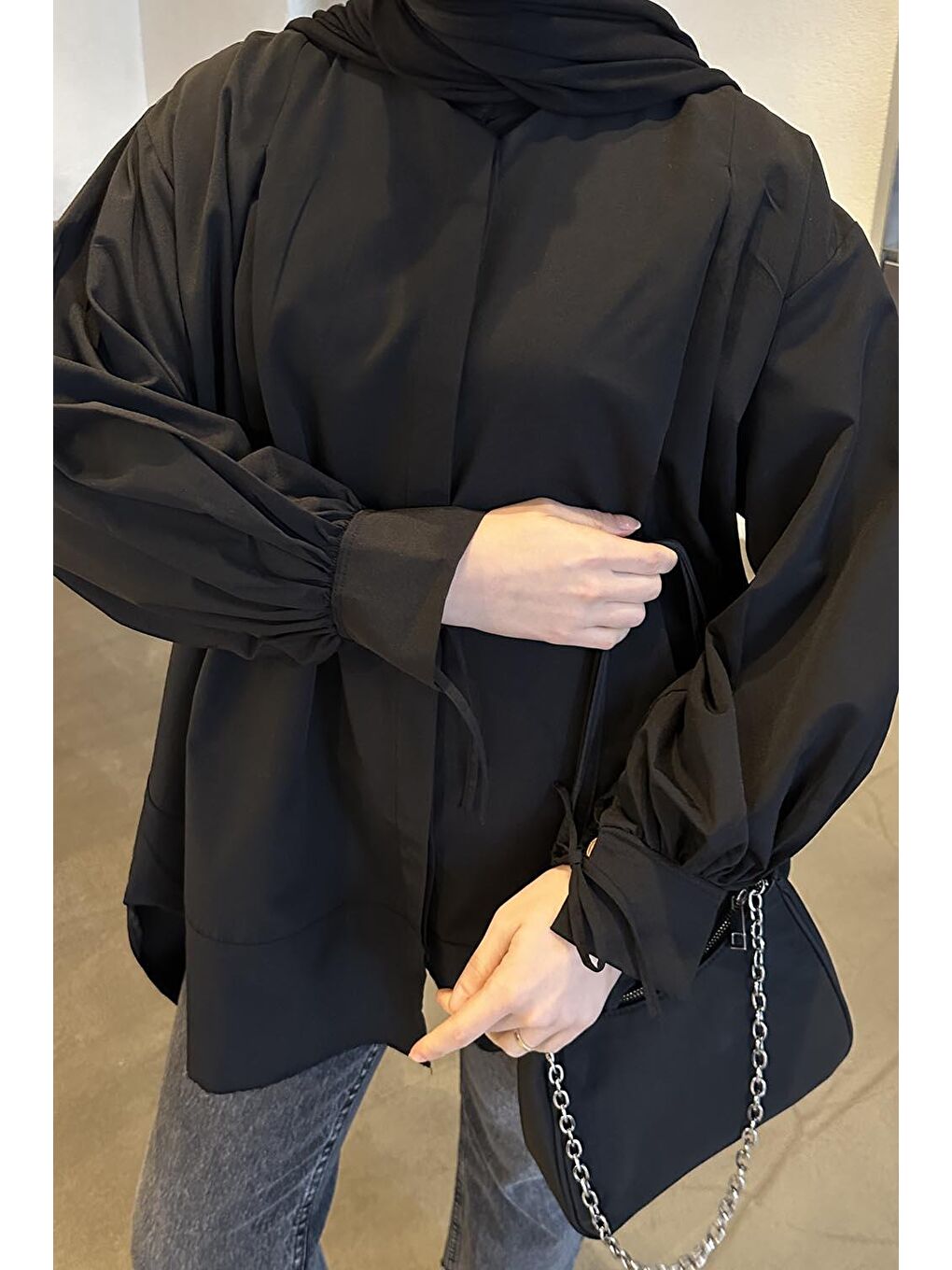 Manşeti Biyeli Tunik Siyah-2