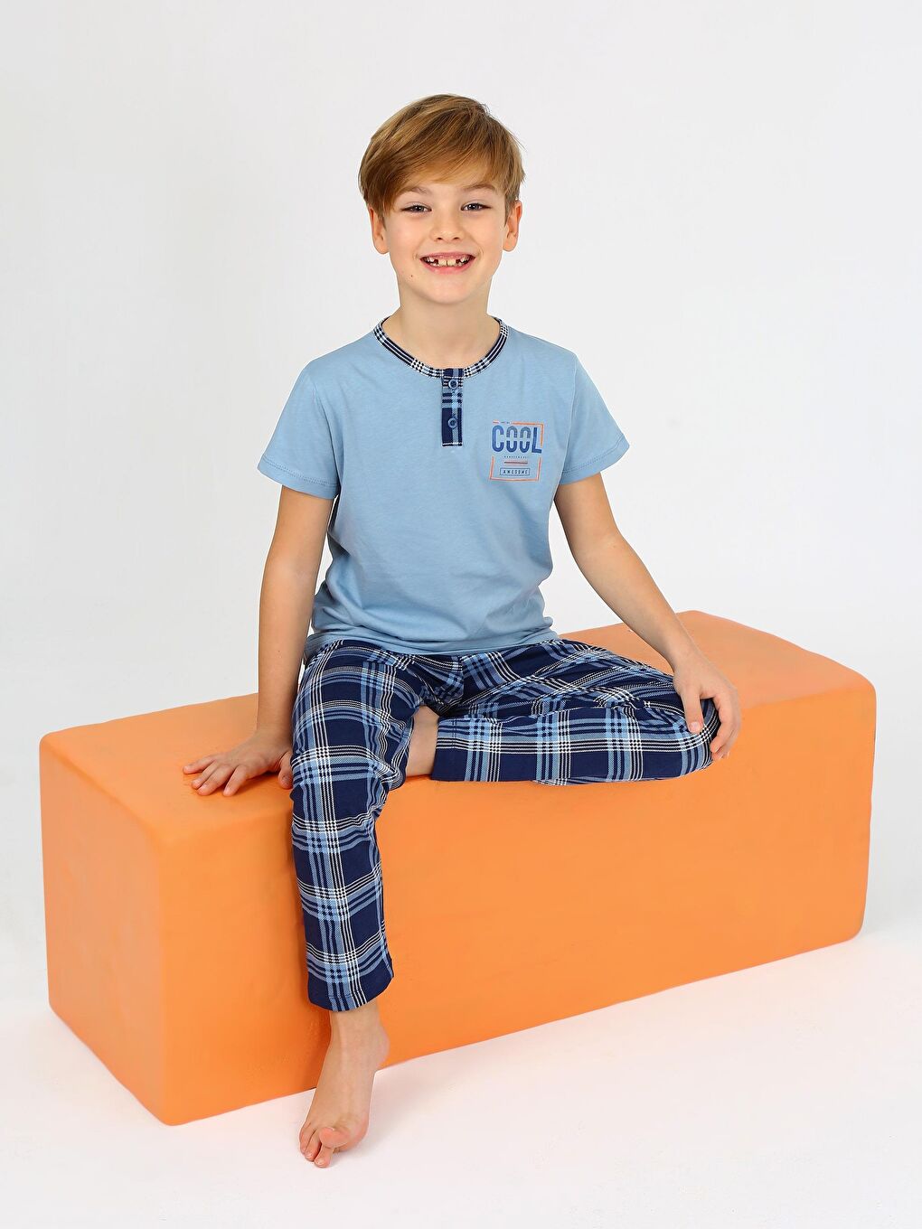 Mavi Erkek Çocuk Kısa Kollu %100 Pamuklu Düğme Detaylı Cool Boy Pijama Takımı