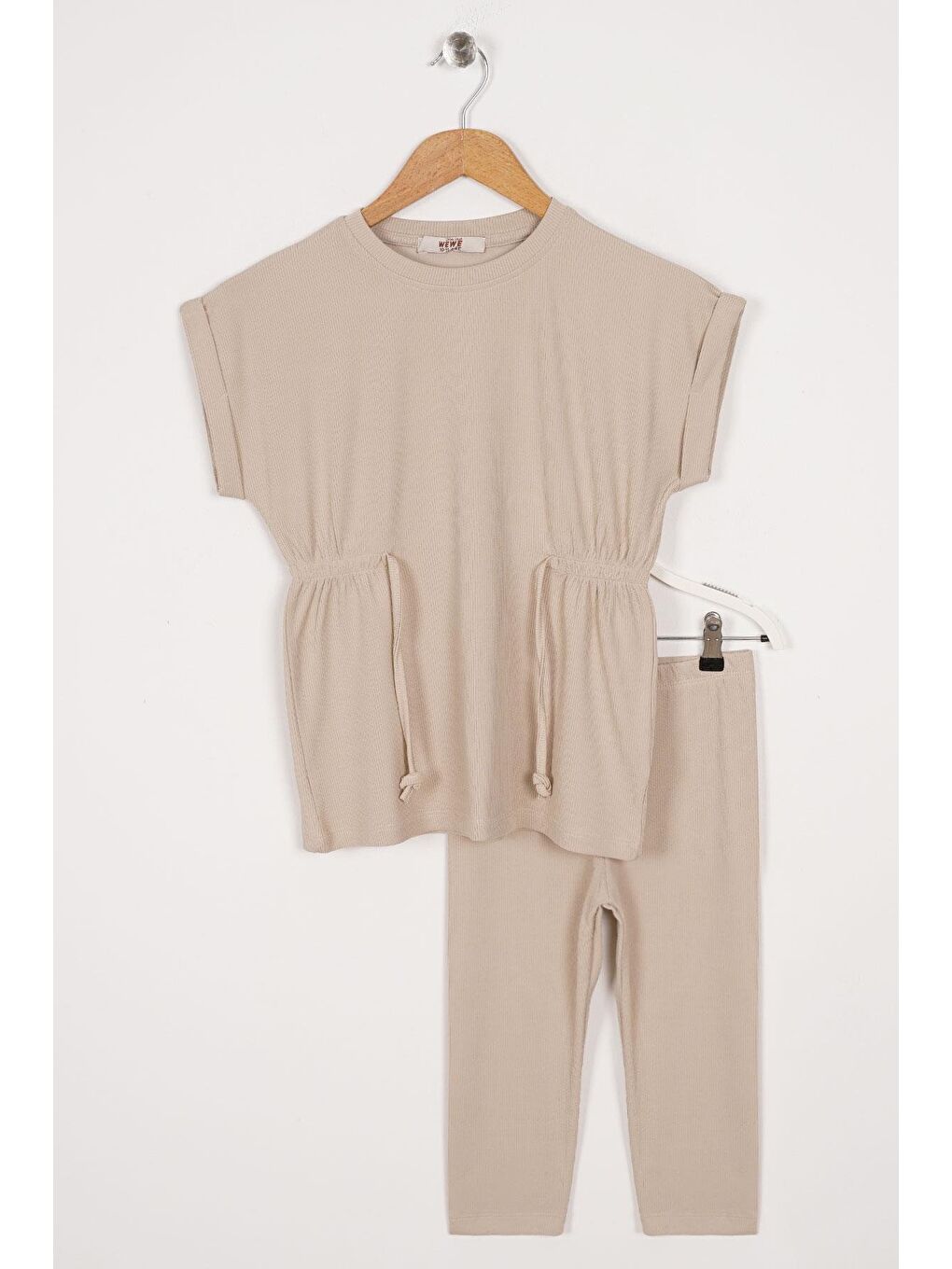 Bisiklet Yaka Bağlama Detaylı Bej Renk Kız Çocuk Taylı Takım