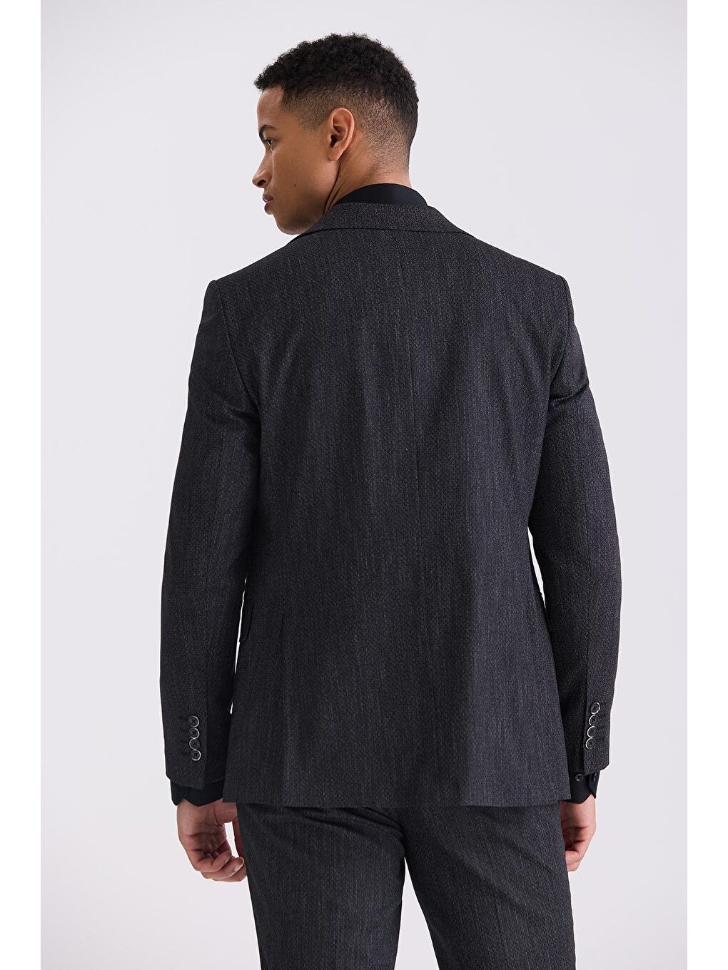 Siyah Slim Fit Mono Yaka Yelekli Takım Elbise-3