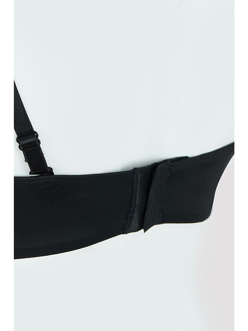 Siyah Toparlayıcı Straplez Sütyen-2