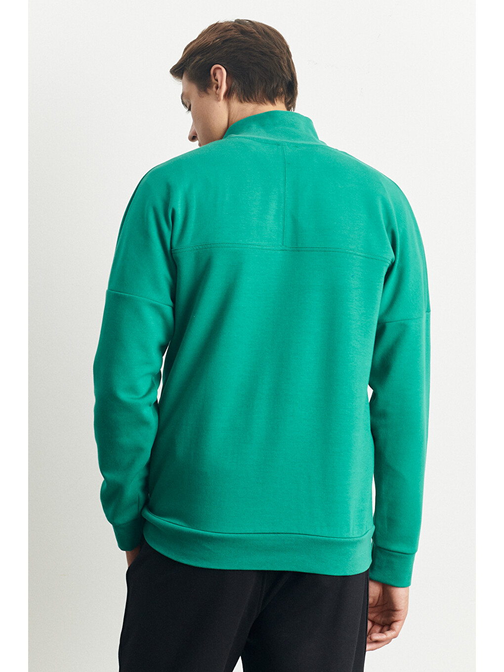 Erkek Koyu Yeşil Standart Fit Normal Kesim Bato Yaka Fermuarlı Kanguru Cepli Sweatshirt-6