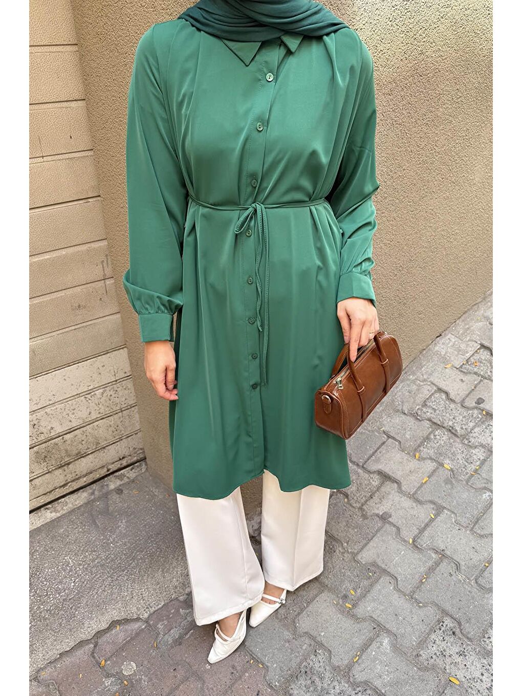 Bağlama Detaylı Uzun Tesettür Tunik Zümrüt Yeşili-2