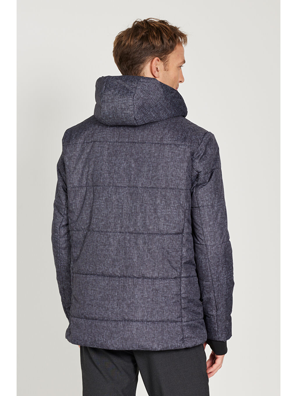 Erkek Antrasit Standart Fit Normal Kesim Kapüşonlu Desenli Mont-7