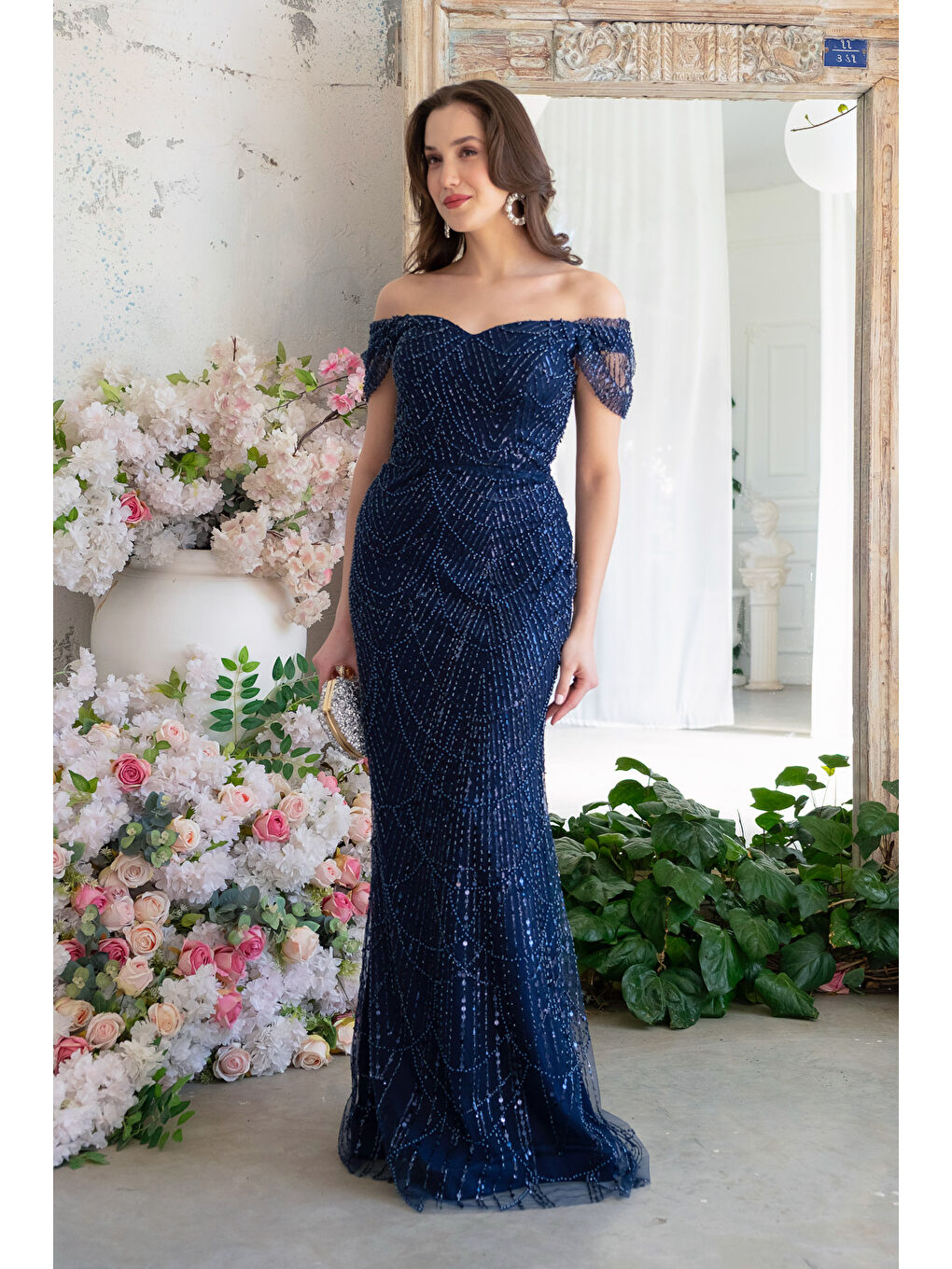 Kadın Lacivert Kayık Yaka Boncuklu Uzun Abiye Elbise-1