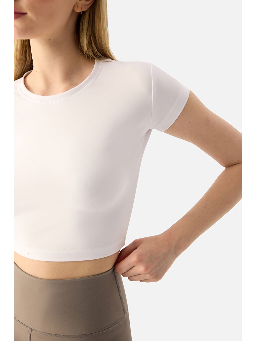 Melina Kısa Kol Beyaz Crop Top-3