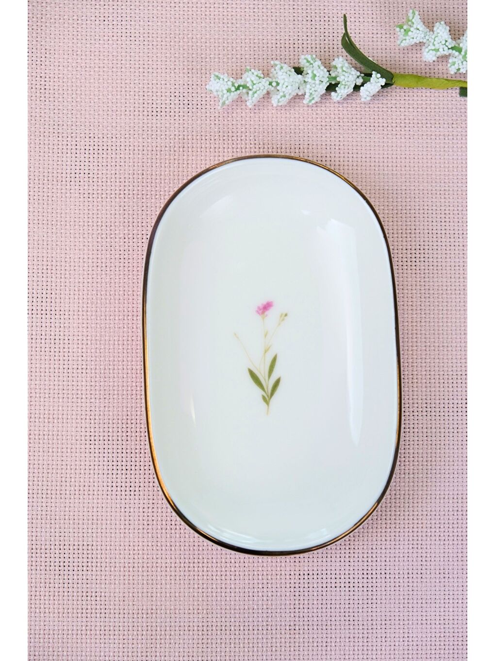 Karışık Porselen Natura Çuha Altın Yaldızlı Oval Kayık Tabak 13,50x8,50x2,50cm Tekli