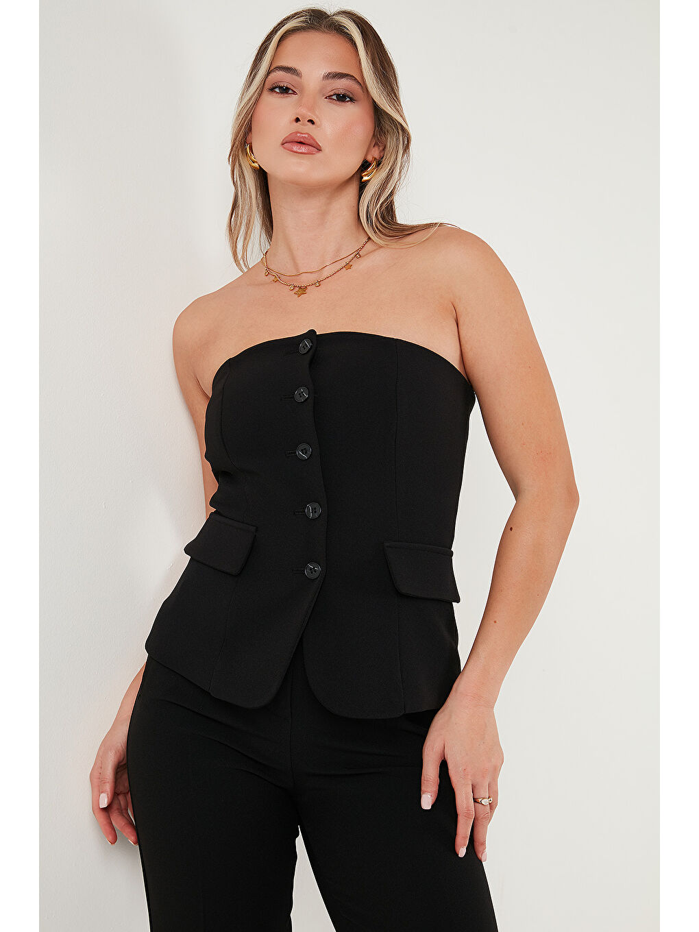 Siyah Regular Fit Straplez Yaka Düğmeli Yelek 6839611