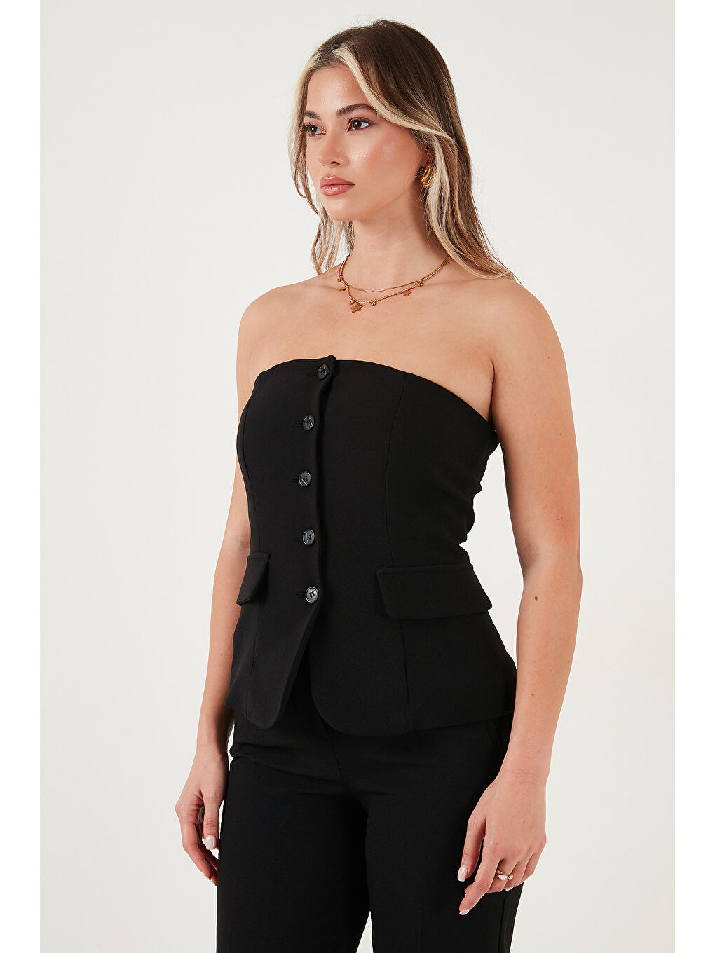 Siyah Regular Fit Straplez Yaka Düğmeli Yelek 6839611-2