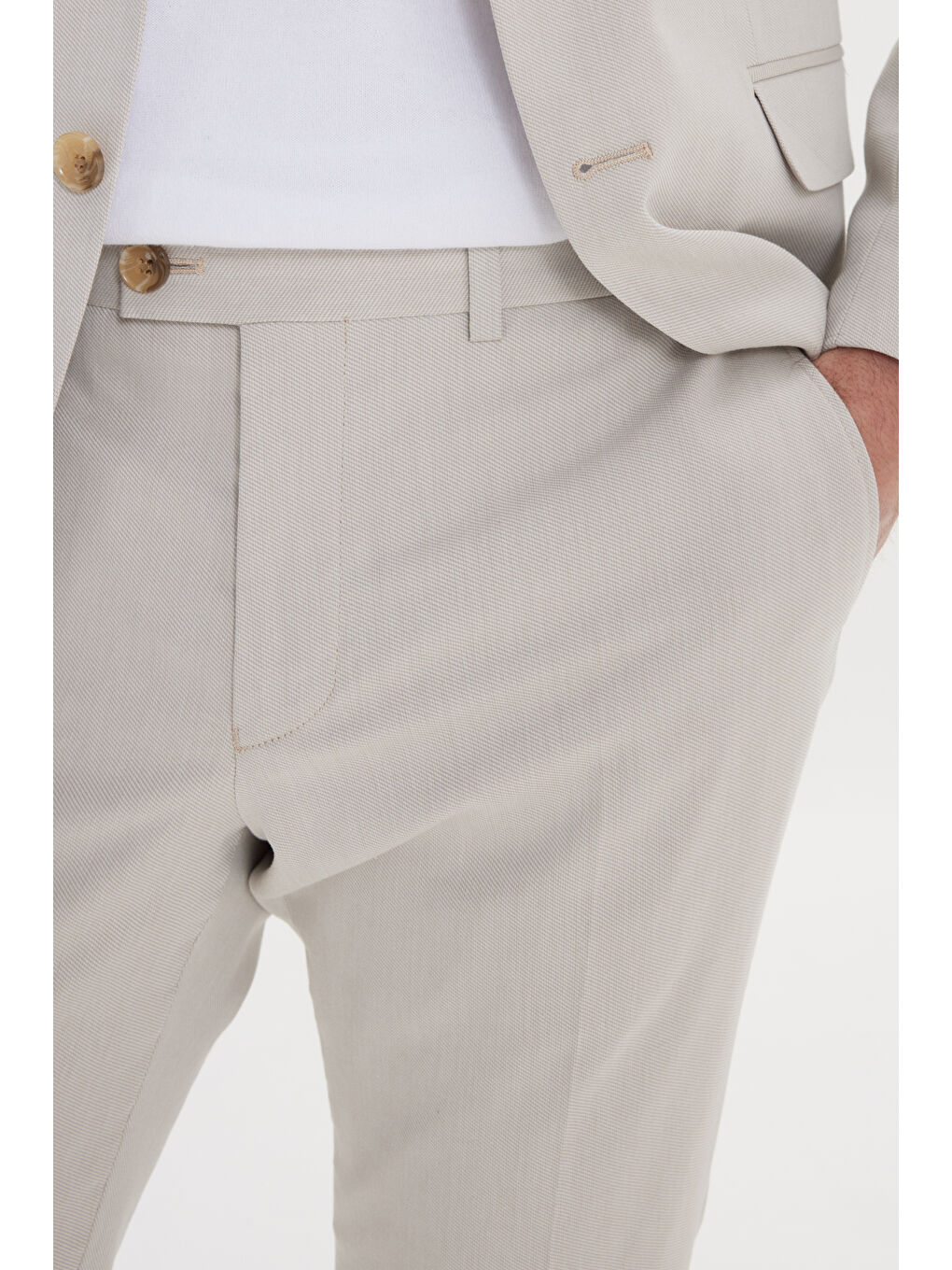 Erkek Bej Dar Kesim Mono Yaka Pamuklu Diagonal Desenli Takım Elbise-4