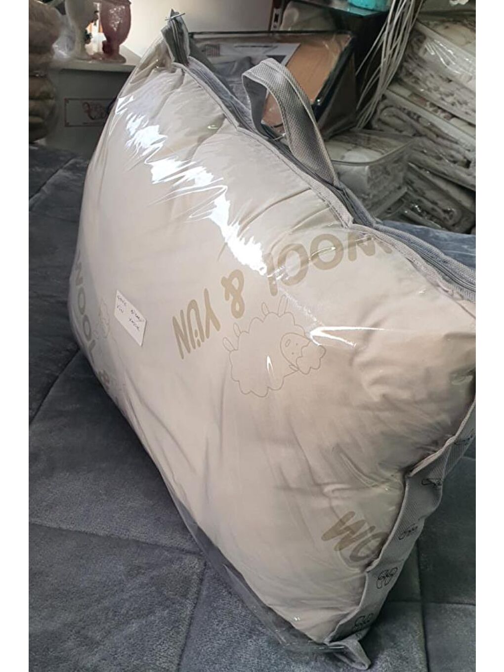 Beyaz Yün Yastık 50x70 Cm-1