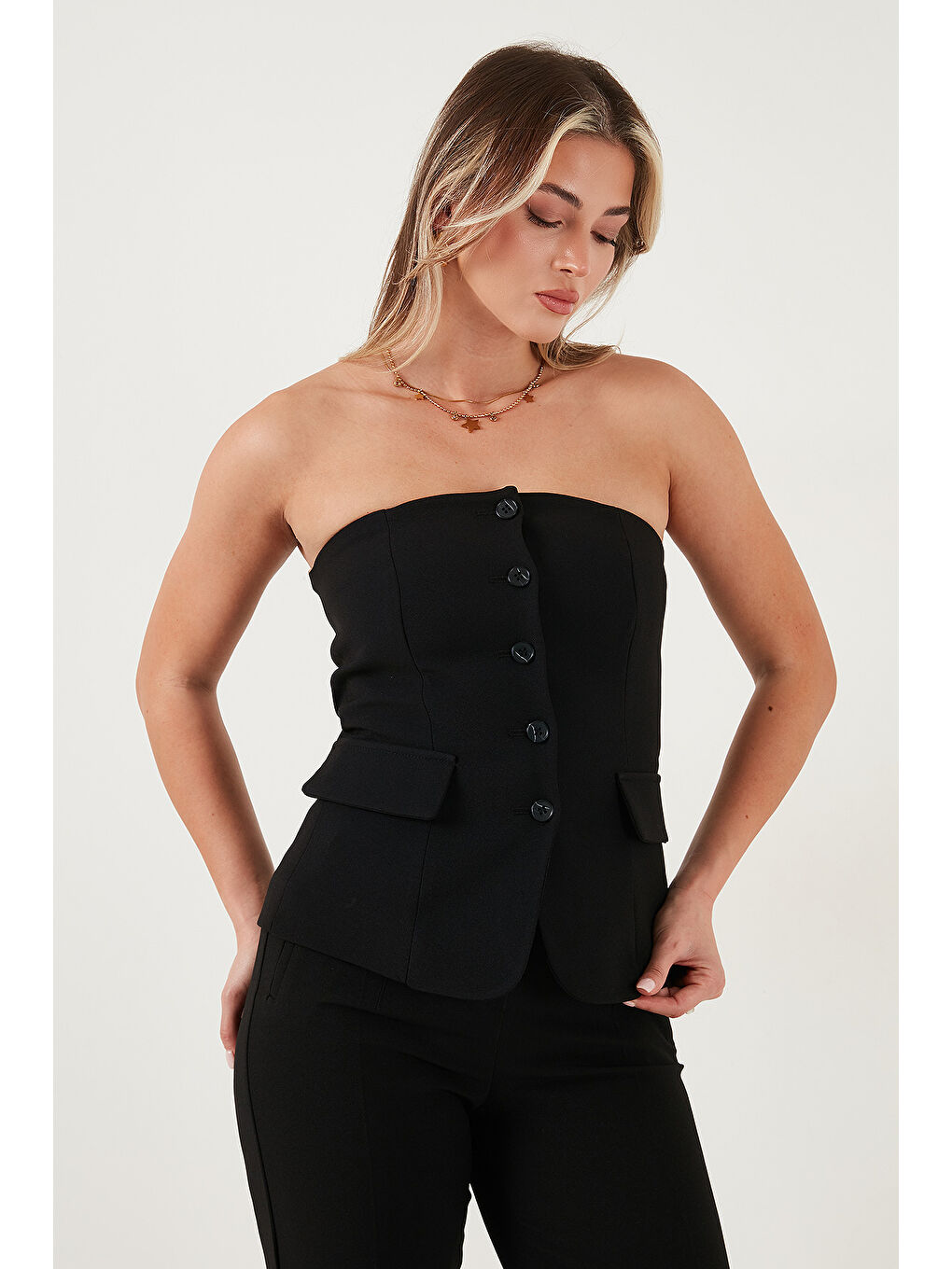 Siyah Regular Fit Straplez Yaka Düğmeli Yelek 6839611-4