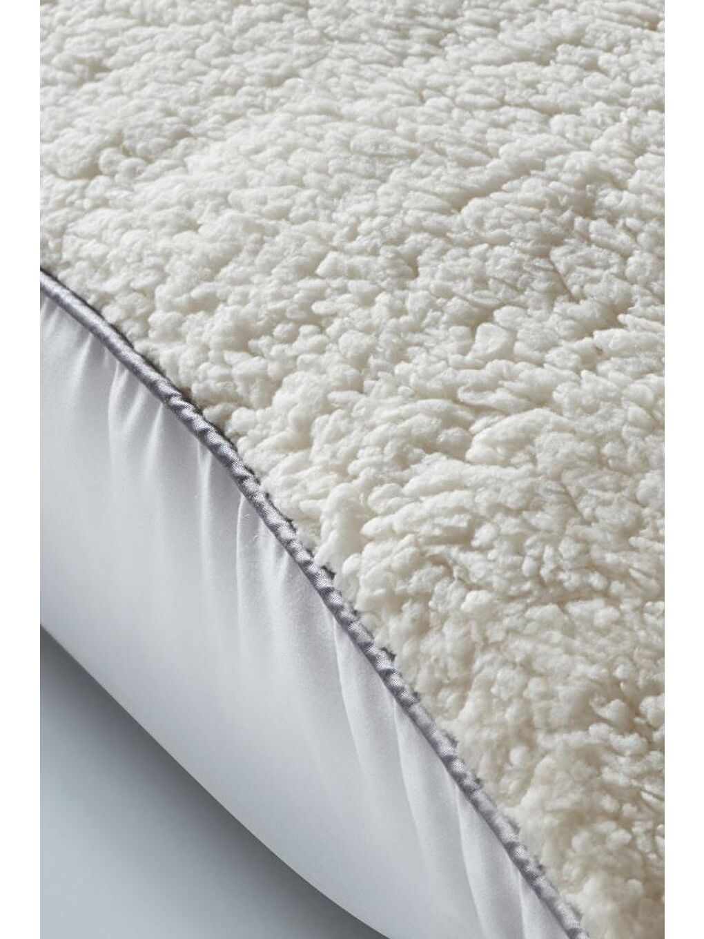 Ekru Sharpa 1000 Gr Silikon Dolgulu Pelüş Yastık Krem-4