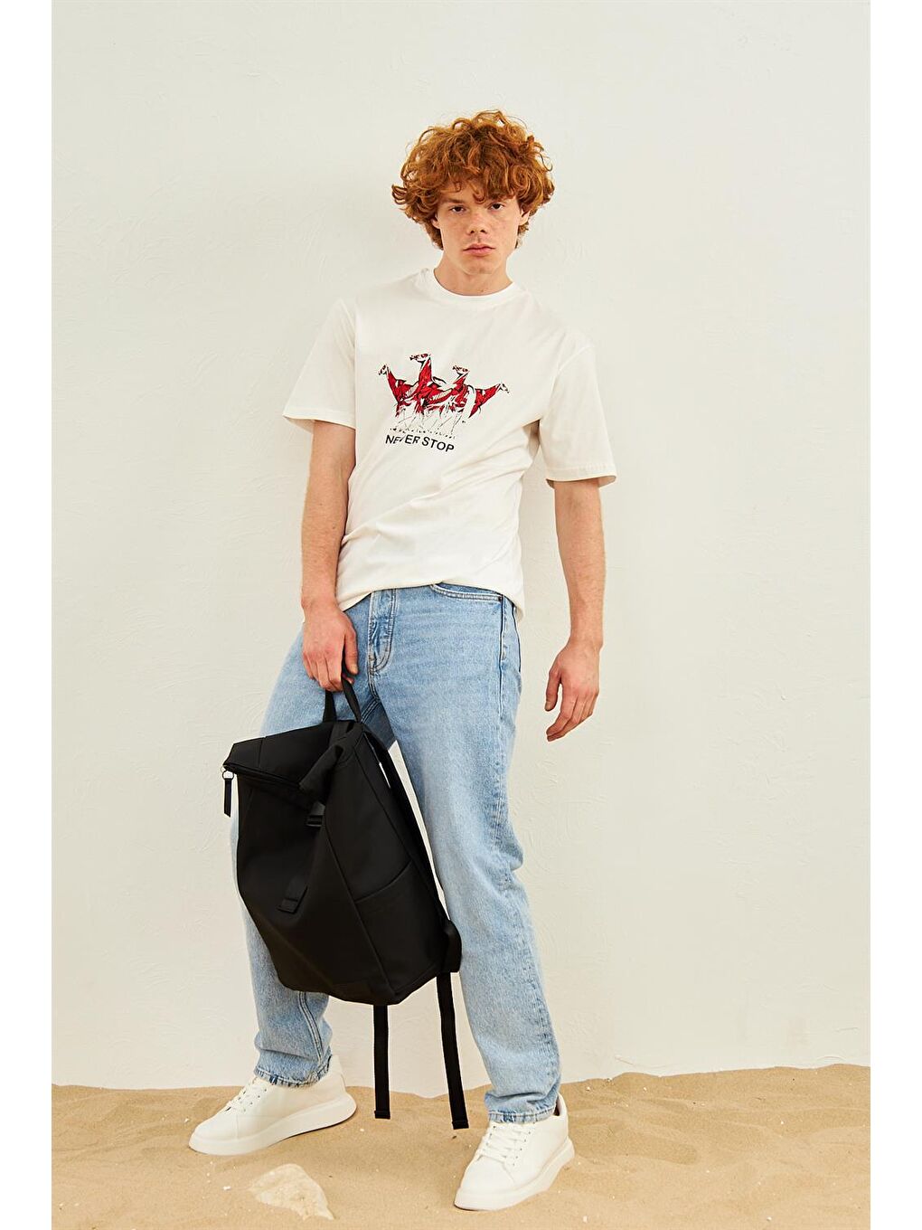 Erkek At Baskılı Oversize Tişört Ekru-1