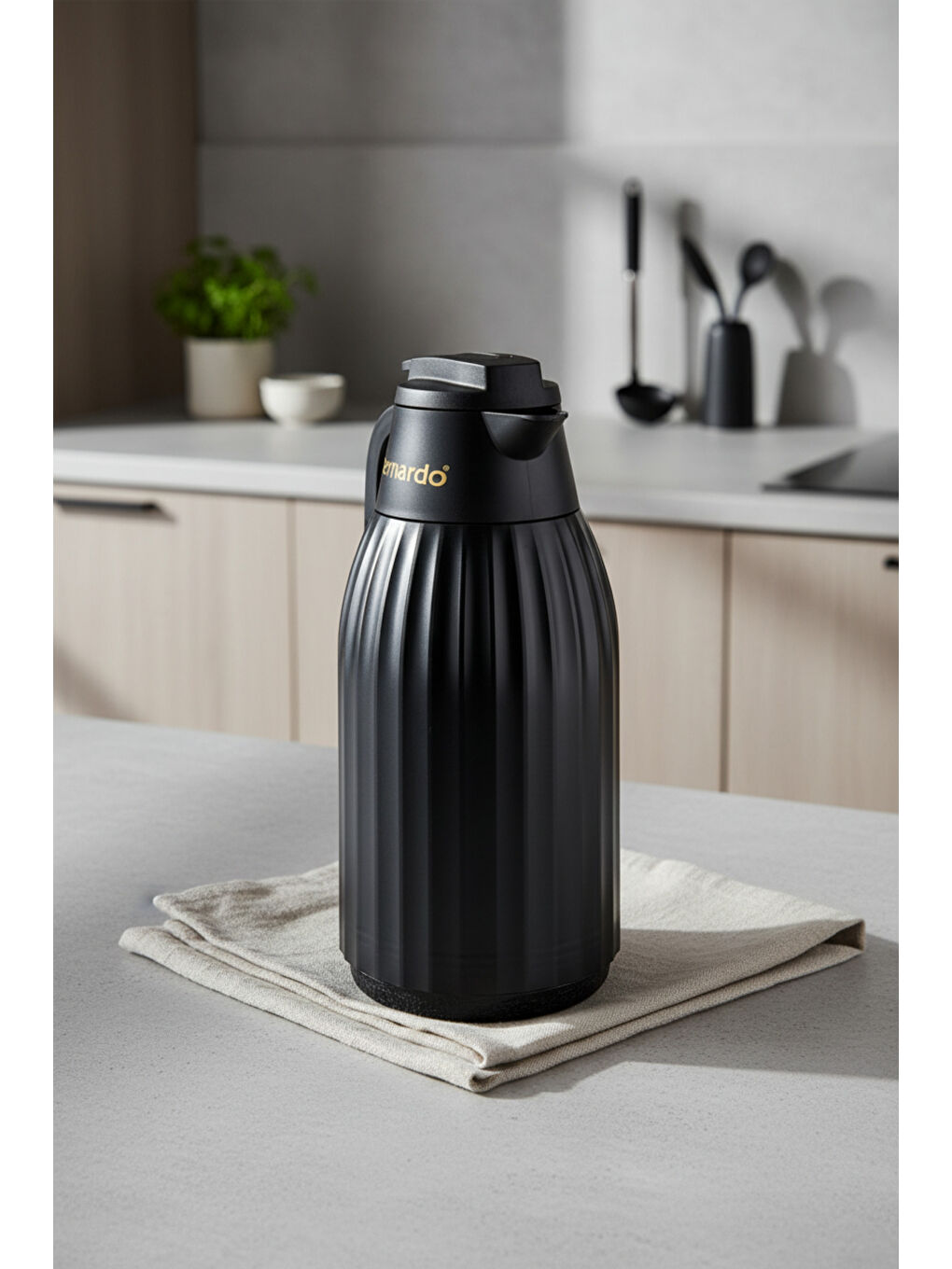 Silva Cam Termos Siyah 1.5 Litre-3