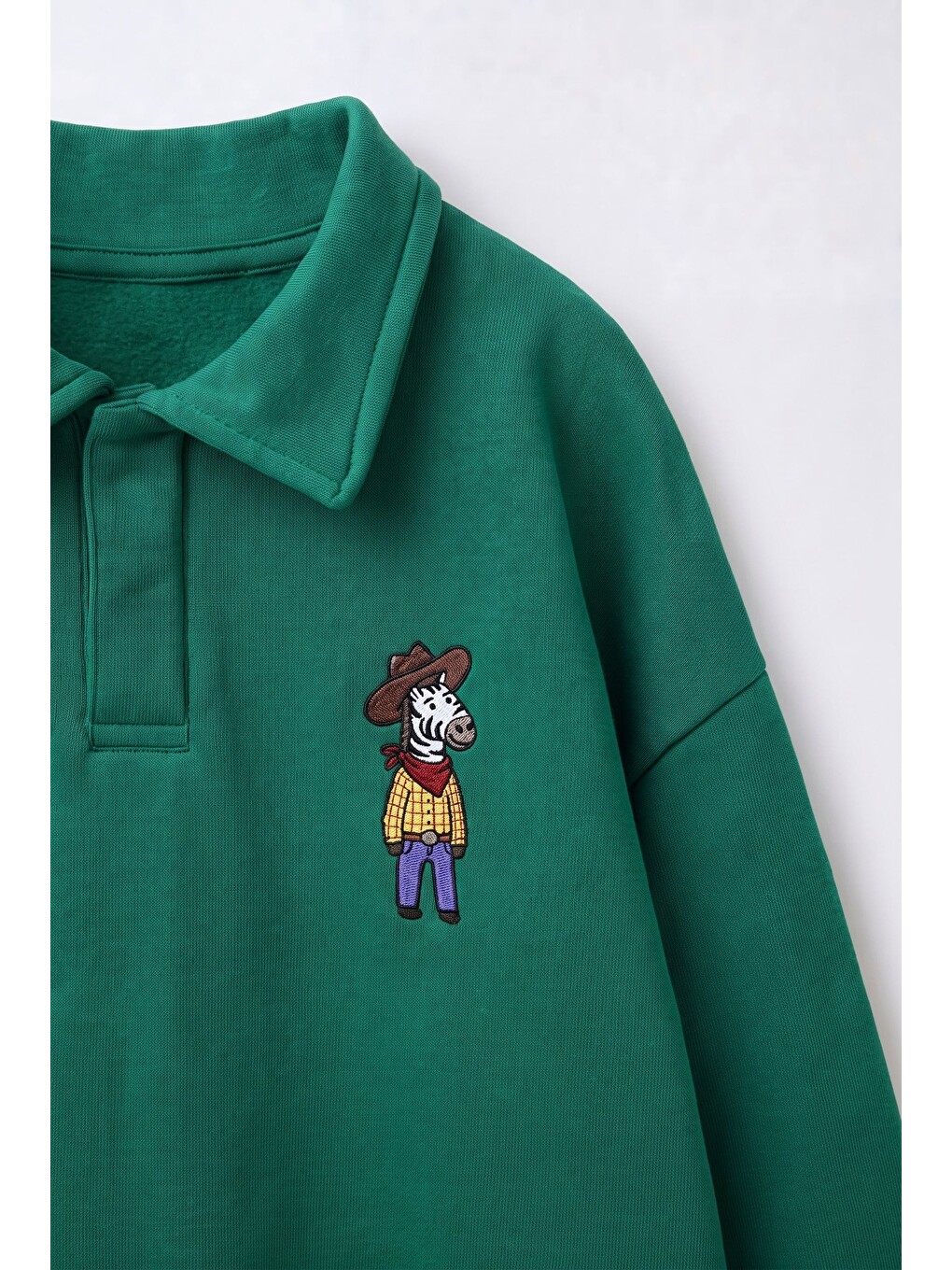 Çocuk Polo Yaka Yeşil Nakış Detaylı Sweatshirt-2