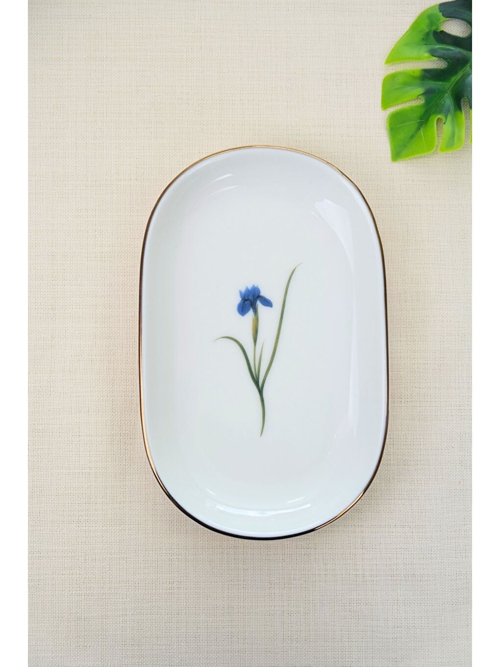Karışık Porselen Natura İris Altın Yaldızlı Oval Kayık Tabak 27,50x17,50x3cm Tekli