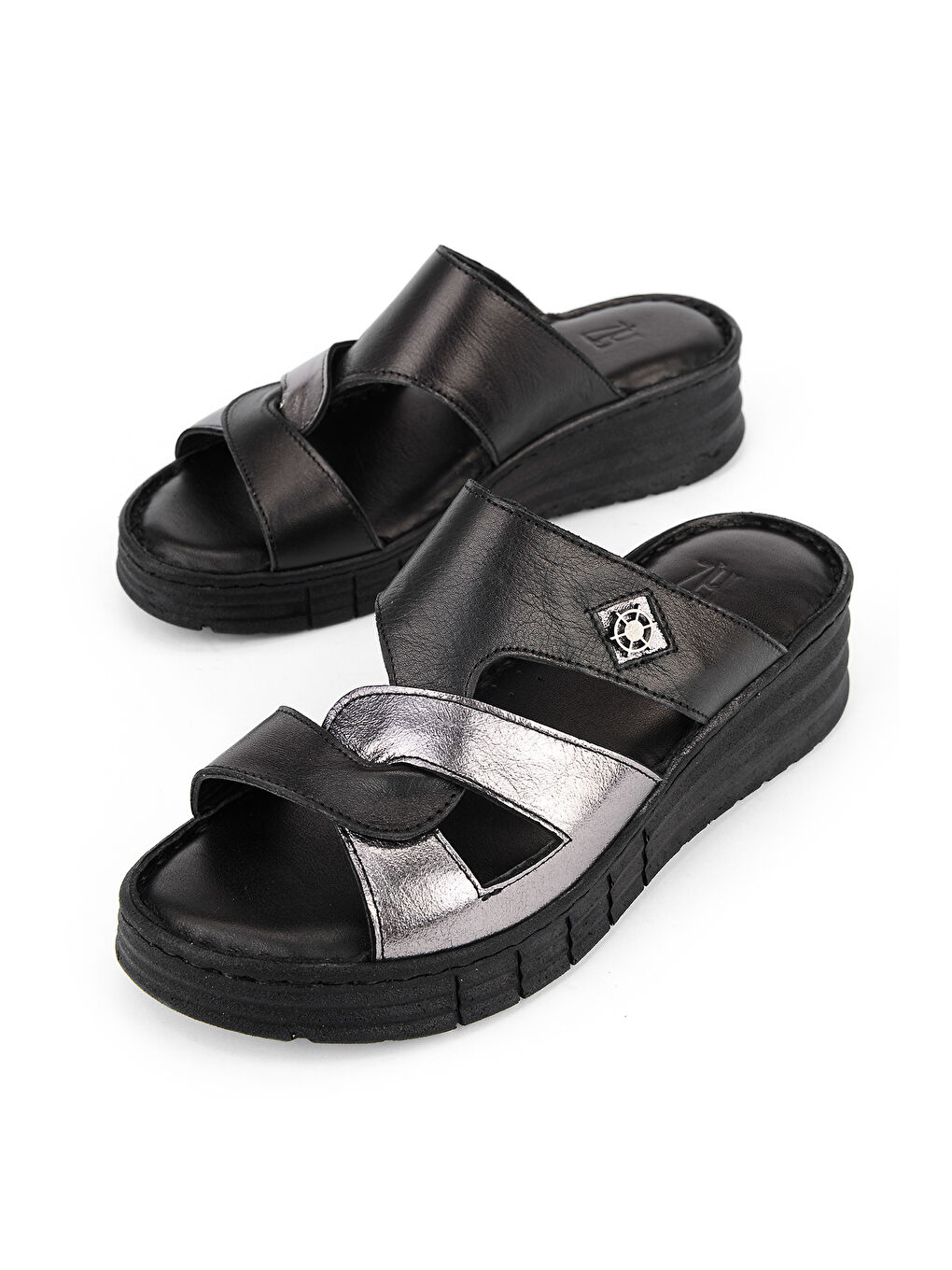 Kadın Hakiki Deri Konfor Terlik 1611008Z453 Siyah-4