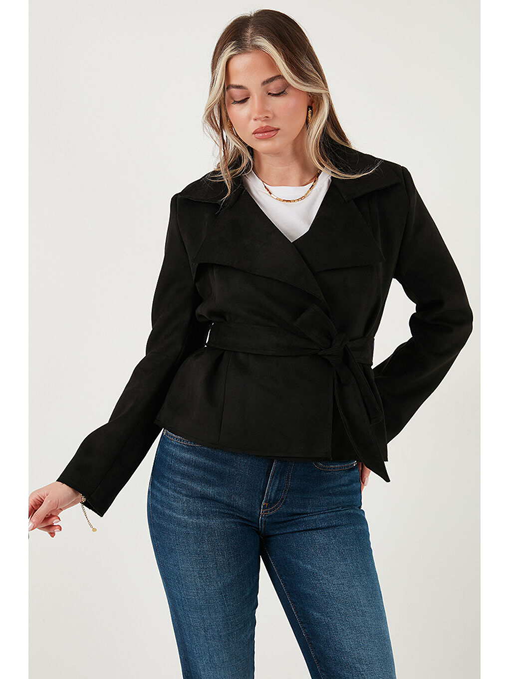 Siyah Regular Fit Kruvaze Yaka Kuşaklı Süet Dokulu Ceket 6839640