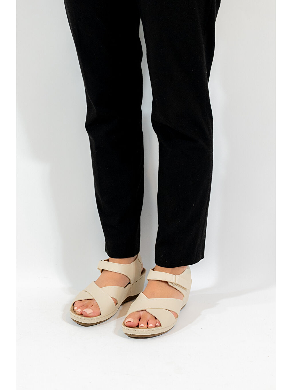 Bej Celeste Z6312 Kadın Konfor Anatomic Sandalet-11