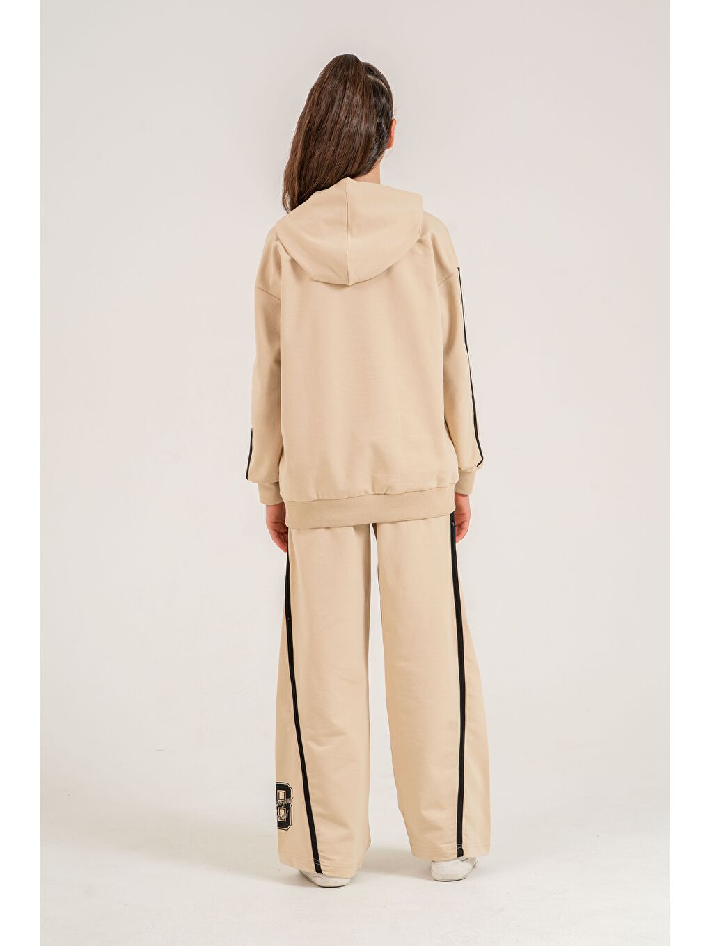 Bej Üst Kollar Biyeli Ön Baskılı Alt Yan Biyeli Sol Alt Bacak Baskılı Kız Çocuk Alt Üst Eşofman Takımı-4