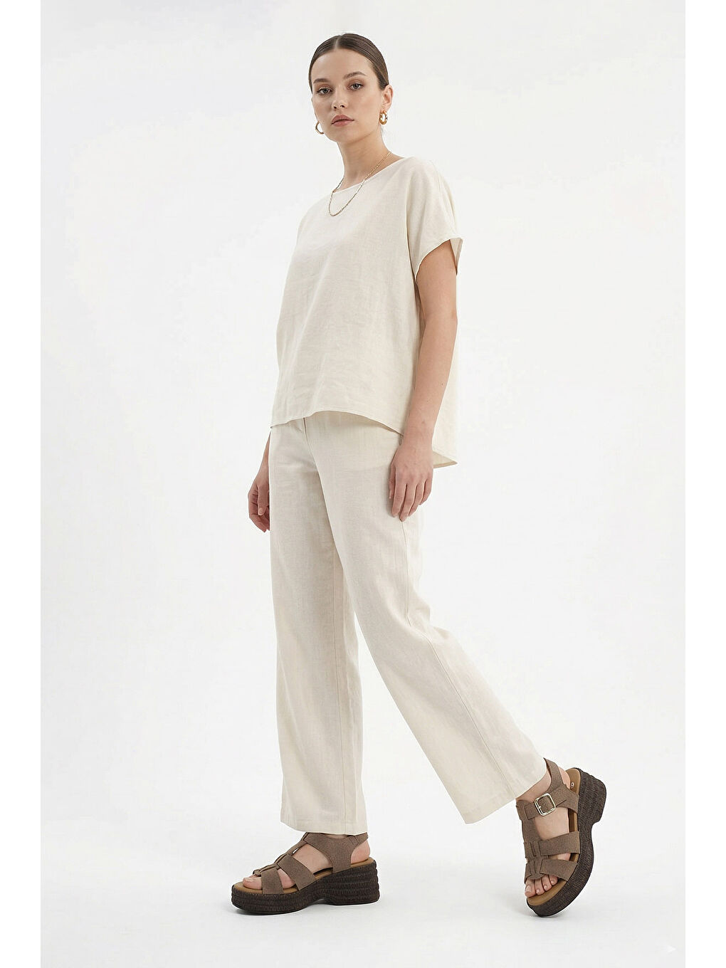 Kahverengi Kadın AÇIK VİZON Dolgu Topuk Sandalet-2