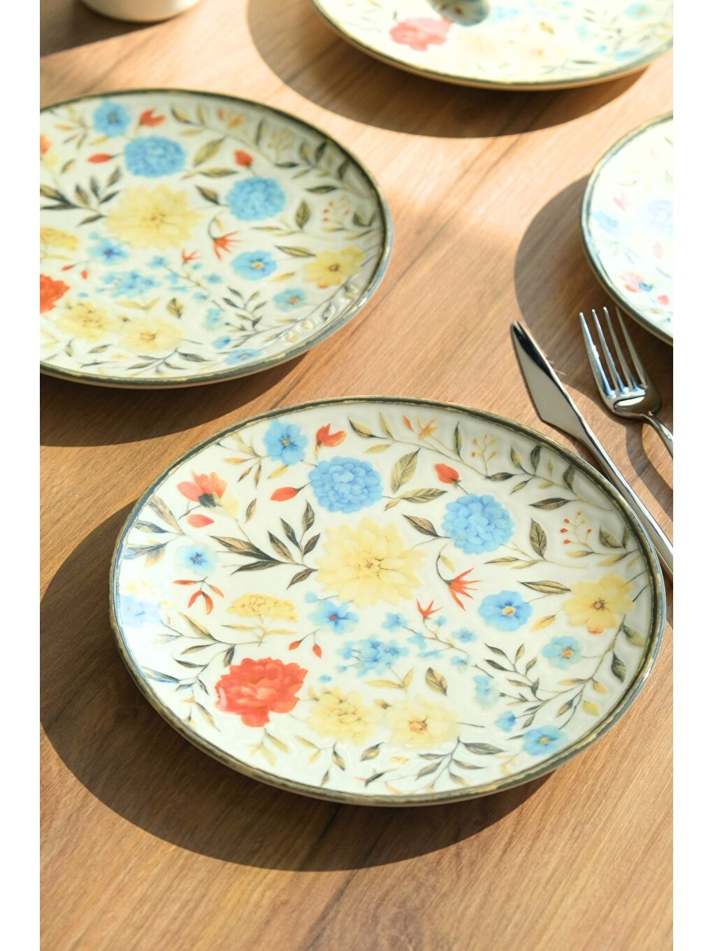 Karışık Porselen Fiori Tuval Pasta Tabağı 20cm 4 Kişilik 4 Parça TVL4PTPRS1212-2