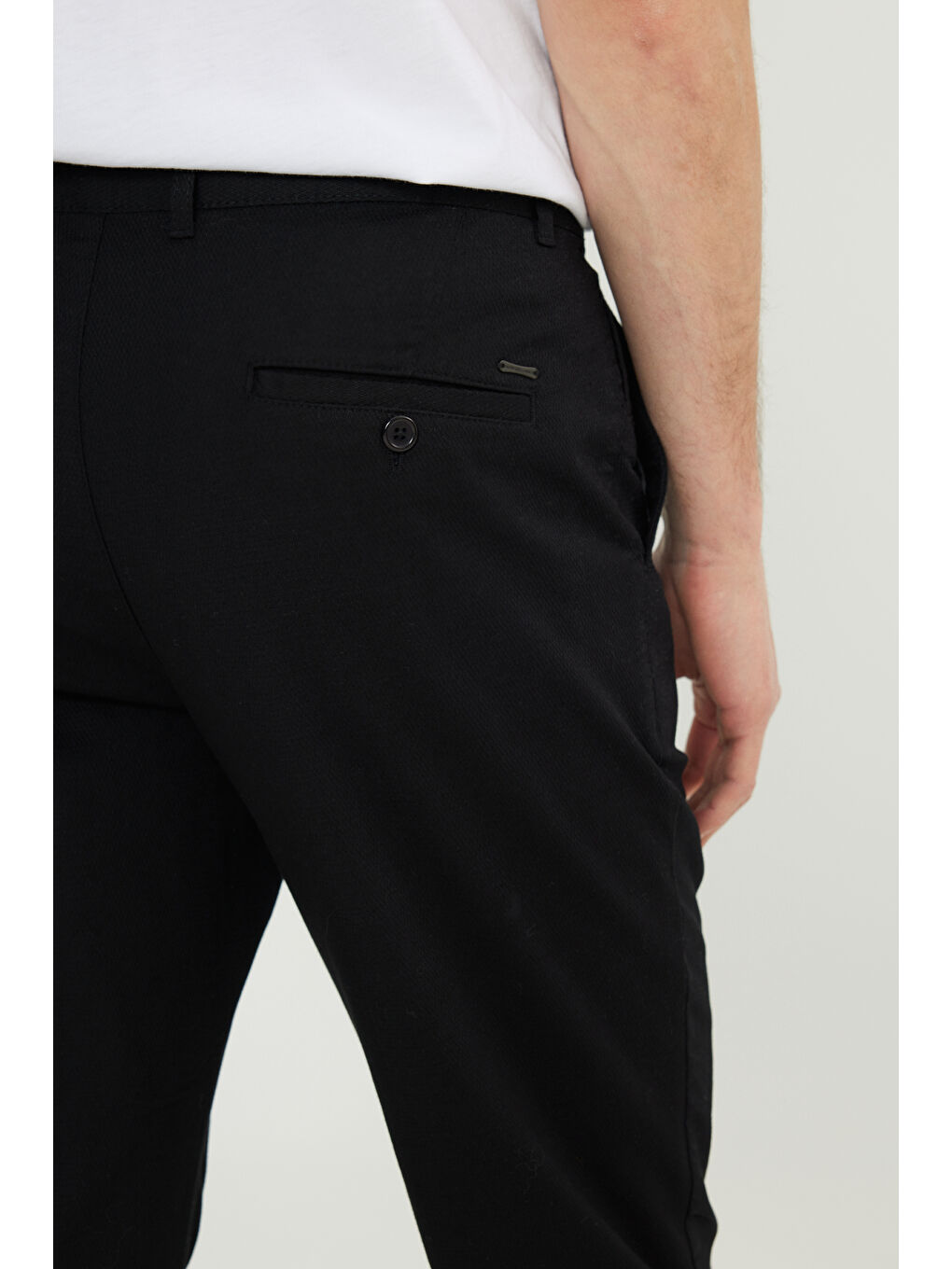 Erkek Siyah Comfort Fit Rahat Kesim Pamuklu Esnek Armürlü Yan Cep Pantolon-3