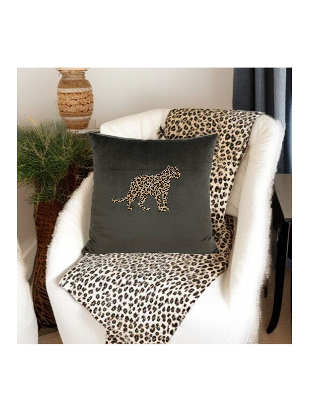 Antrasit Renk Leopar Desen Dekoratif Kırlent Kılıfı 45x45