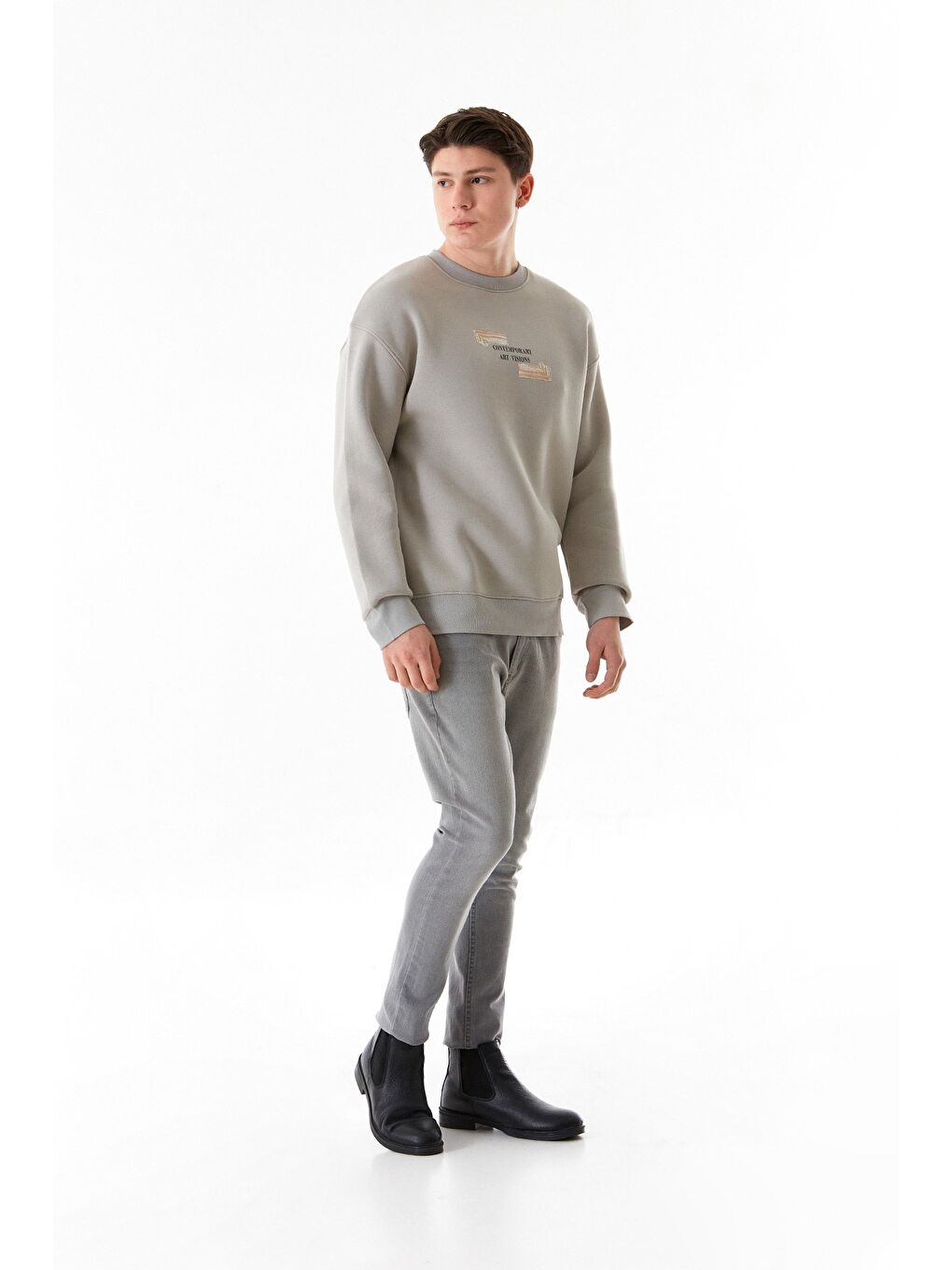 Gri 3 İplik Kabartma Baskılı Bisiklet Yaka Sweatshirt-1