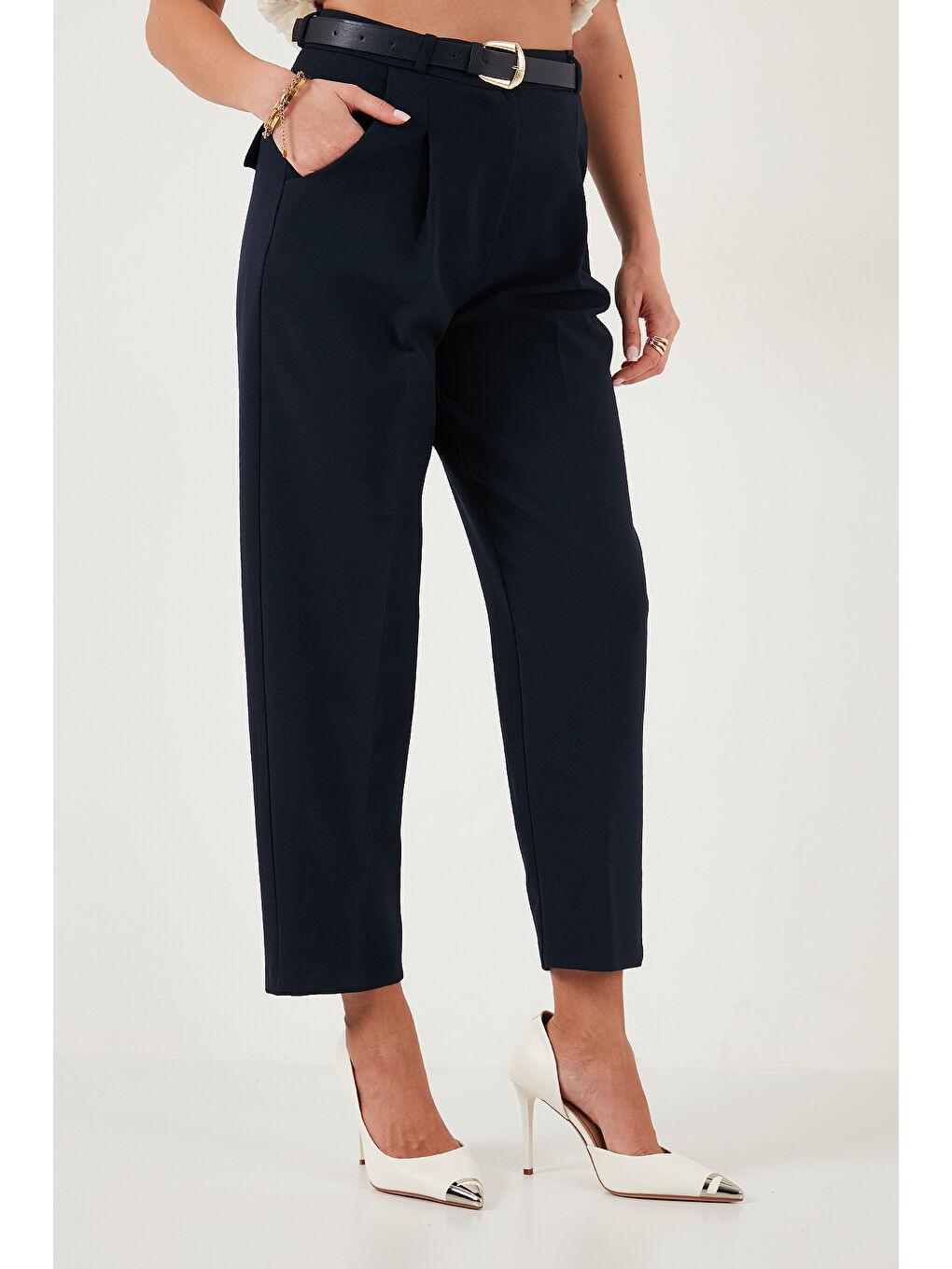 Lacivert Regular Fit Yüksek Bel Düz Paça Kemerli Pantolon 68350938-3