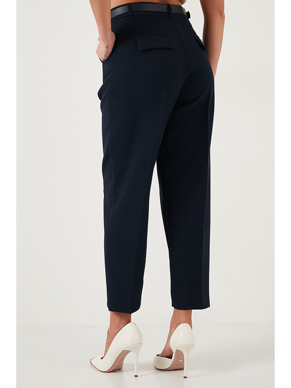 Lacivert Regular Fit Yüksek Bel Düz Paça Kemerli Pantolon 68350938-5
