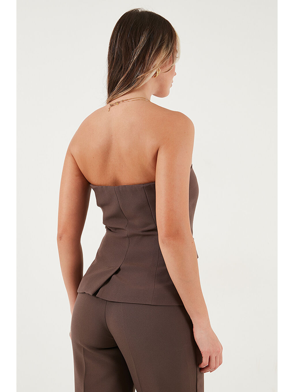 Kahverengi Regular Fit Straplez Yaka Düğmeli Yelek 6839611-5