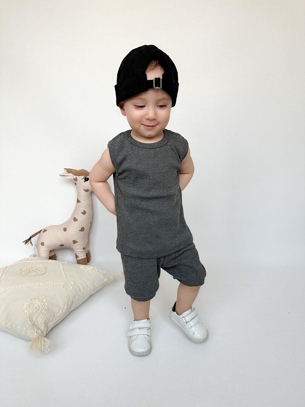 Gri Sıfır Kol Şortlu Takım-3