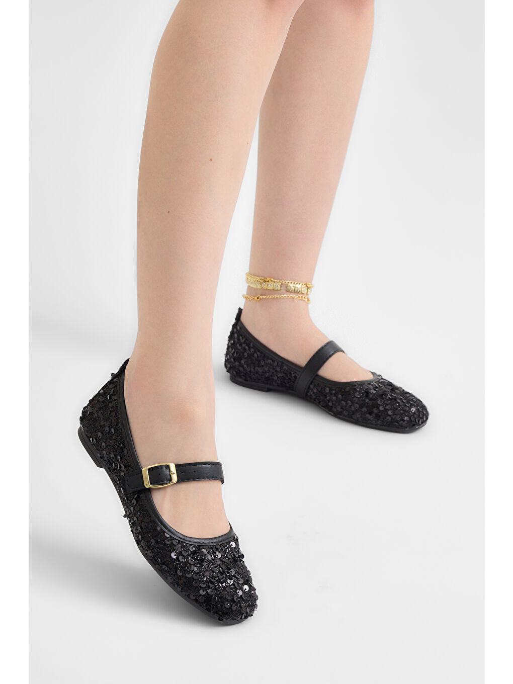 Kadın Siyah Siyah Rahat Kalıp Pullu Tokalı Günlük Babet-3