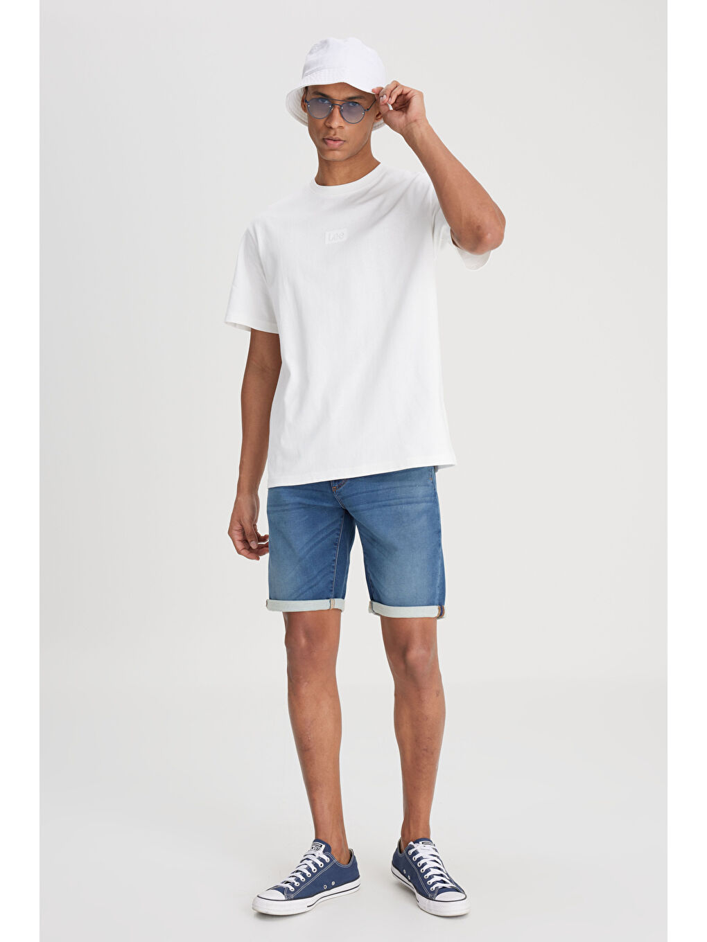 Loose Fit Rahat Kesim Bisiklet Yaka %100 Pamuk Kırık Beyaz Tişört-2