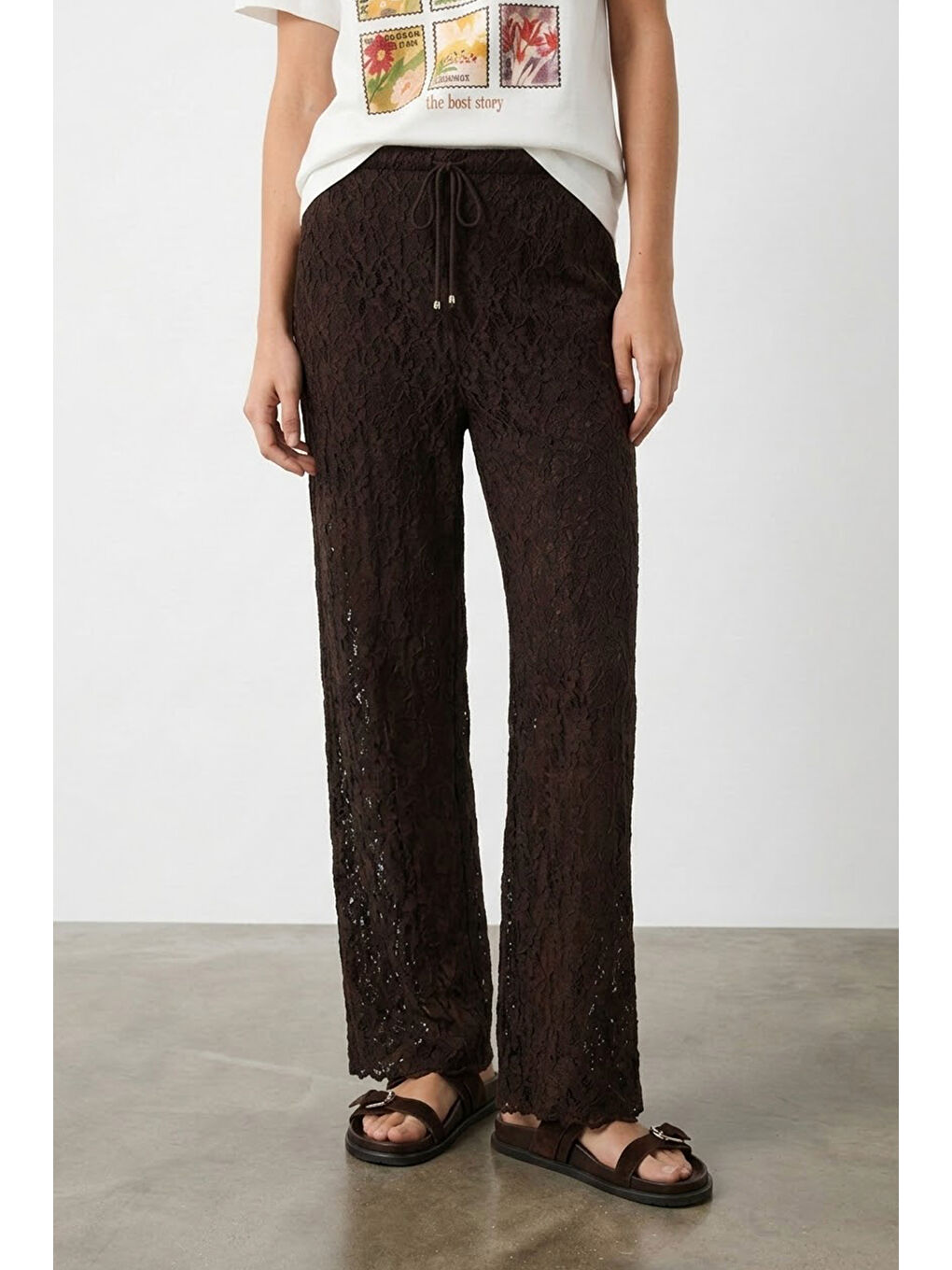 Bol Paça Şortlu Dantel Pantolon Kahverengi-2