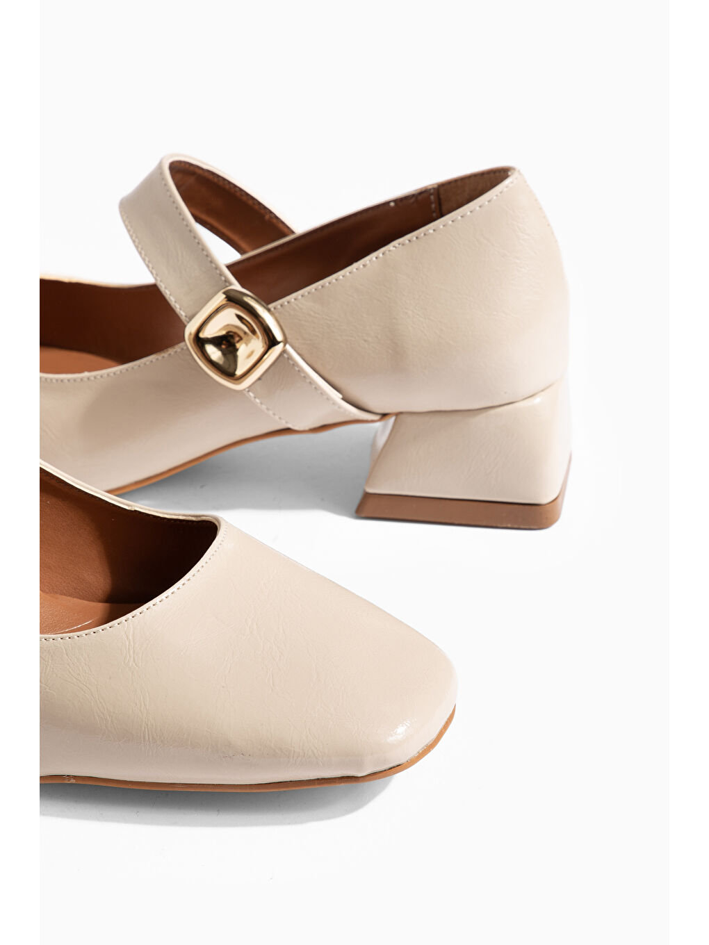 Bej D0115 Günlük Ortopedik Klasik Topuklu Kadın Ayakkabı-3