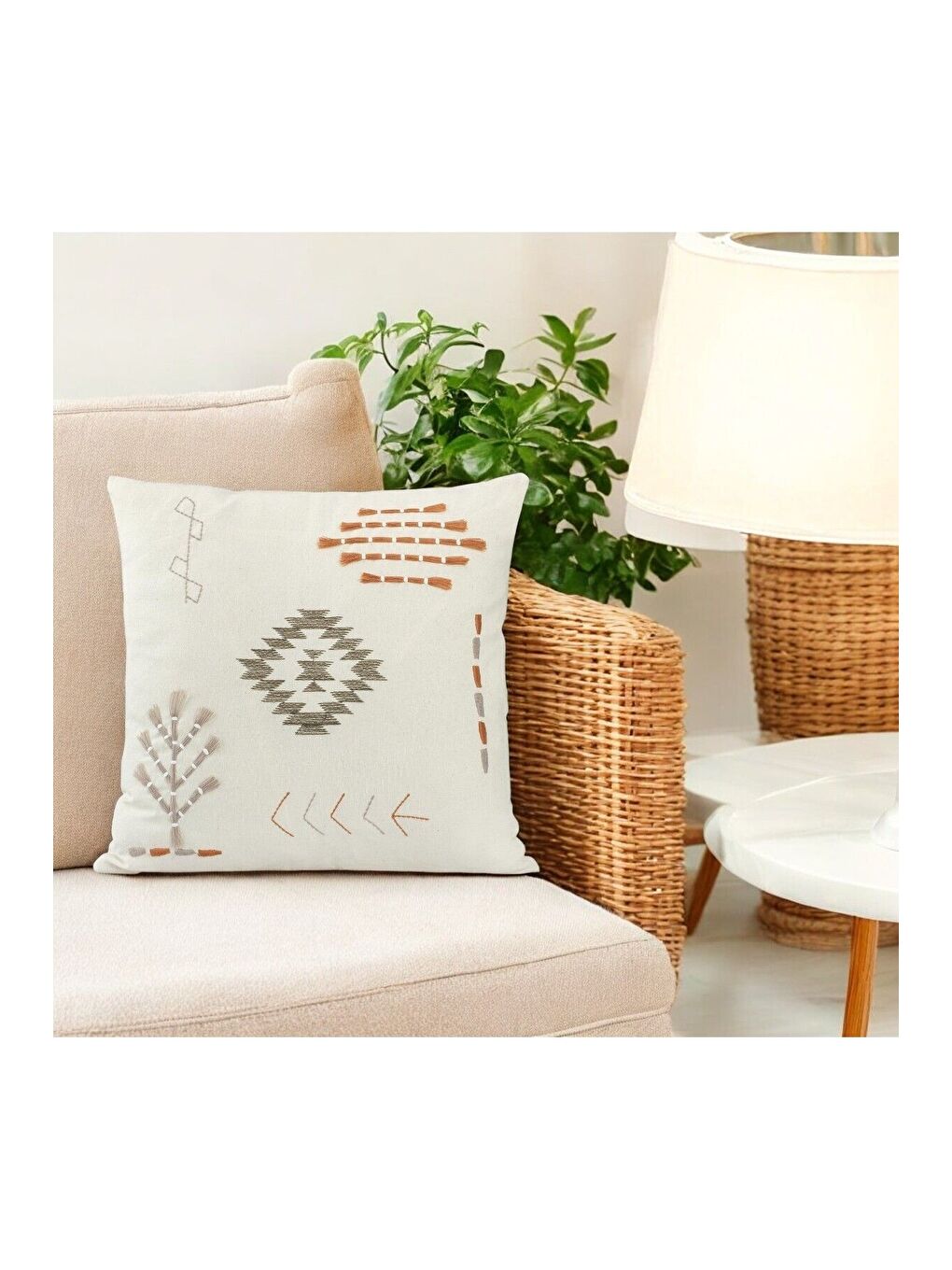 Haki Bohem Tarzı Pamuklu Nakışlı 45x45 Kırlent Kılıfı-1