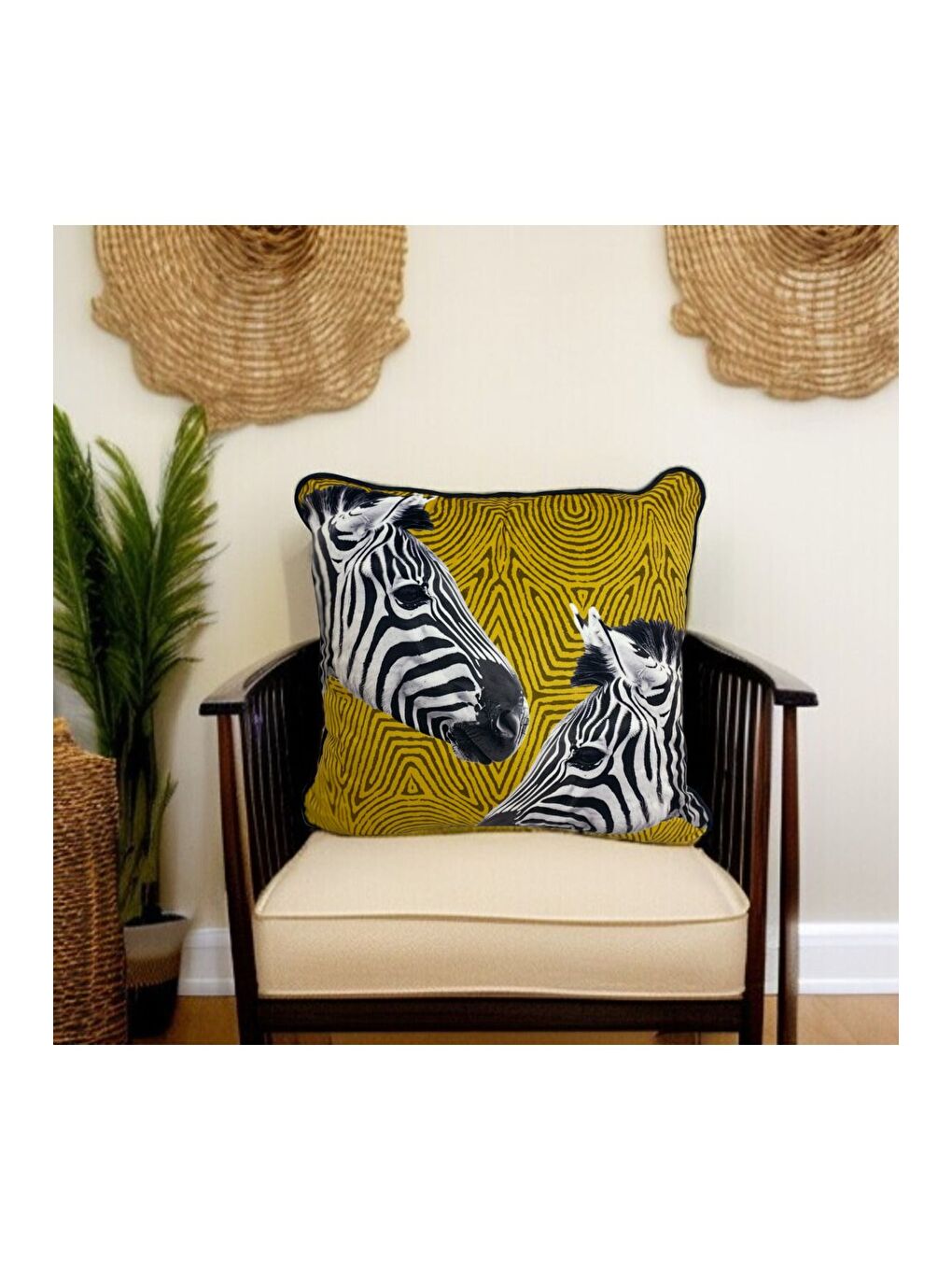 Sarı Zebra Desen Biyeli Dekoratif Kırlent Kılıfı 45X45-1