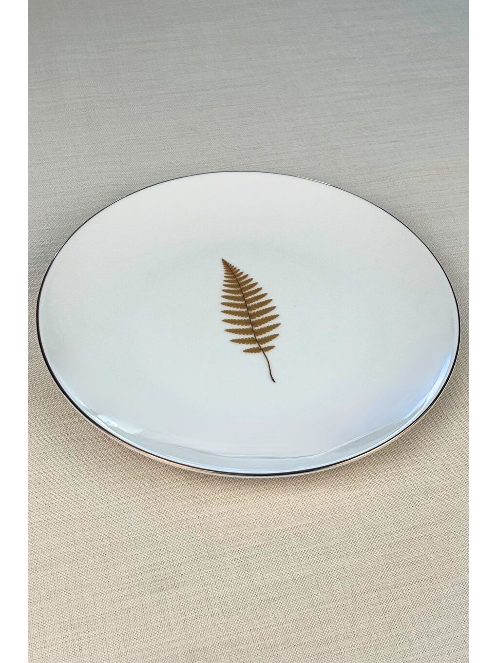 Karışık Porselen Natura Fern Altın Yaldız Servis Tabağı 24,50cm Tekli-1