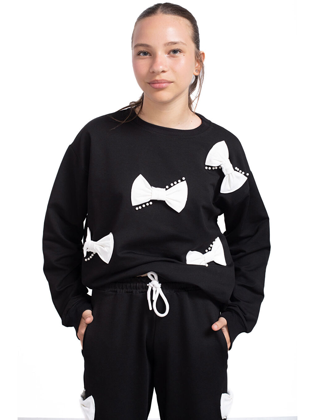 Siyah Fiyonklu İnci Detaylı Kız Çocuk Bisiklet Yaka 2li Eşofman Takımı 21205-1