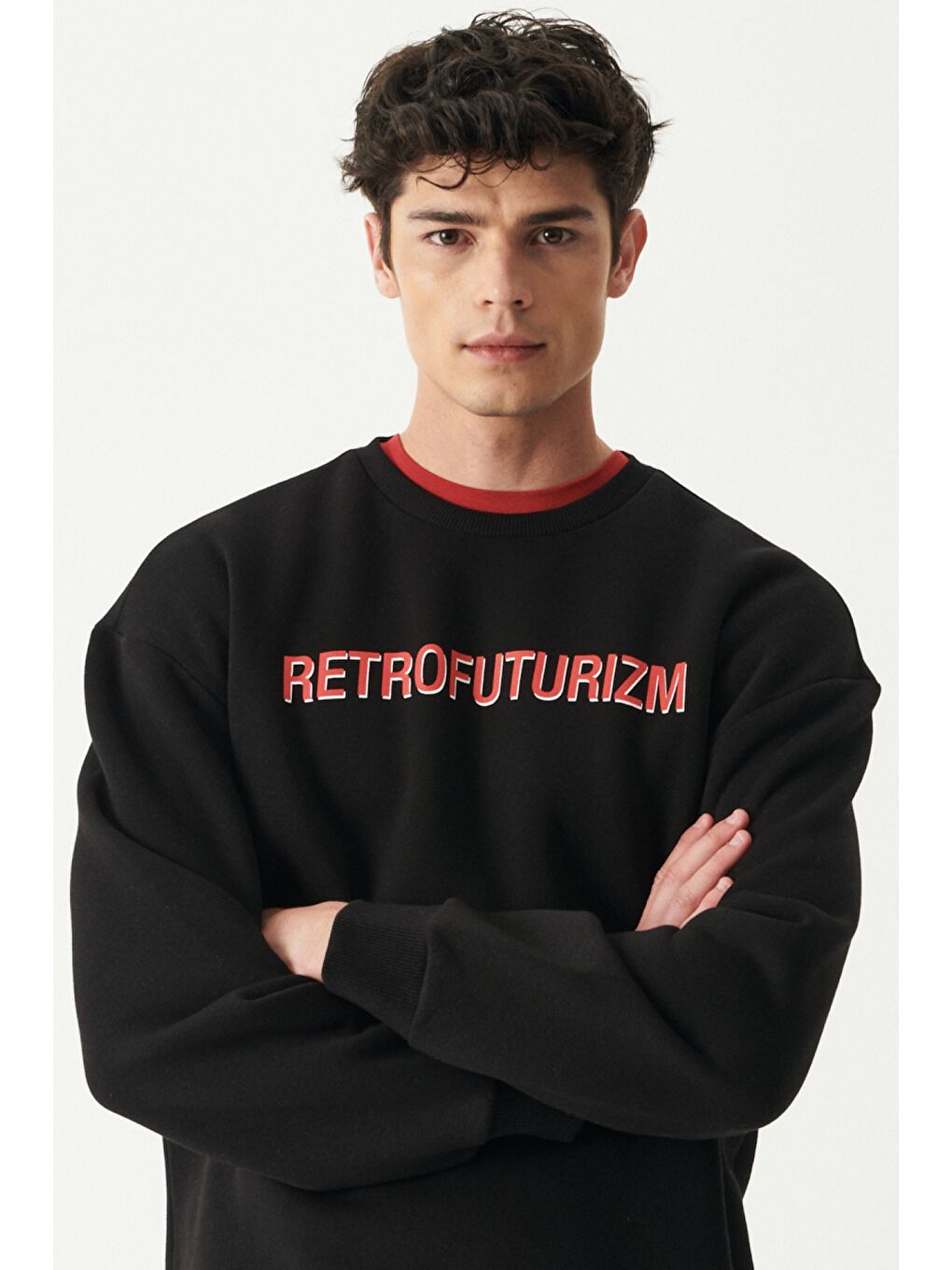 Oversize Fit Bisiklet Yaka Şardonlu Siyah Sweatshirt-2