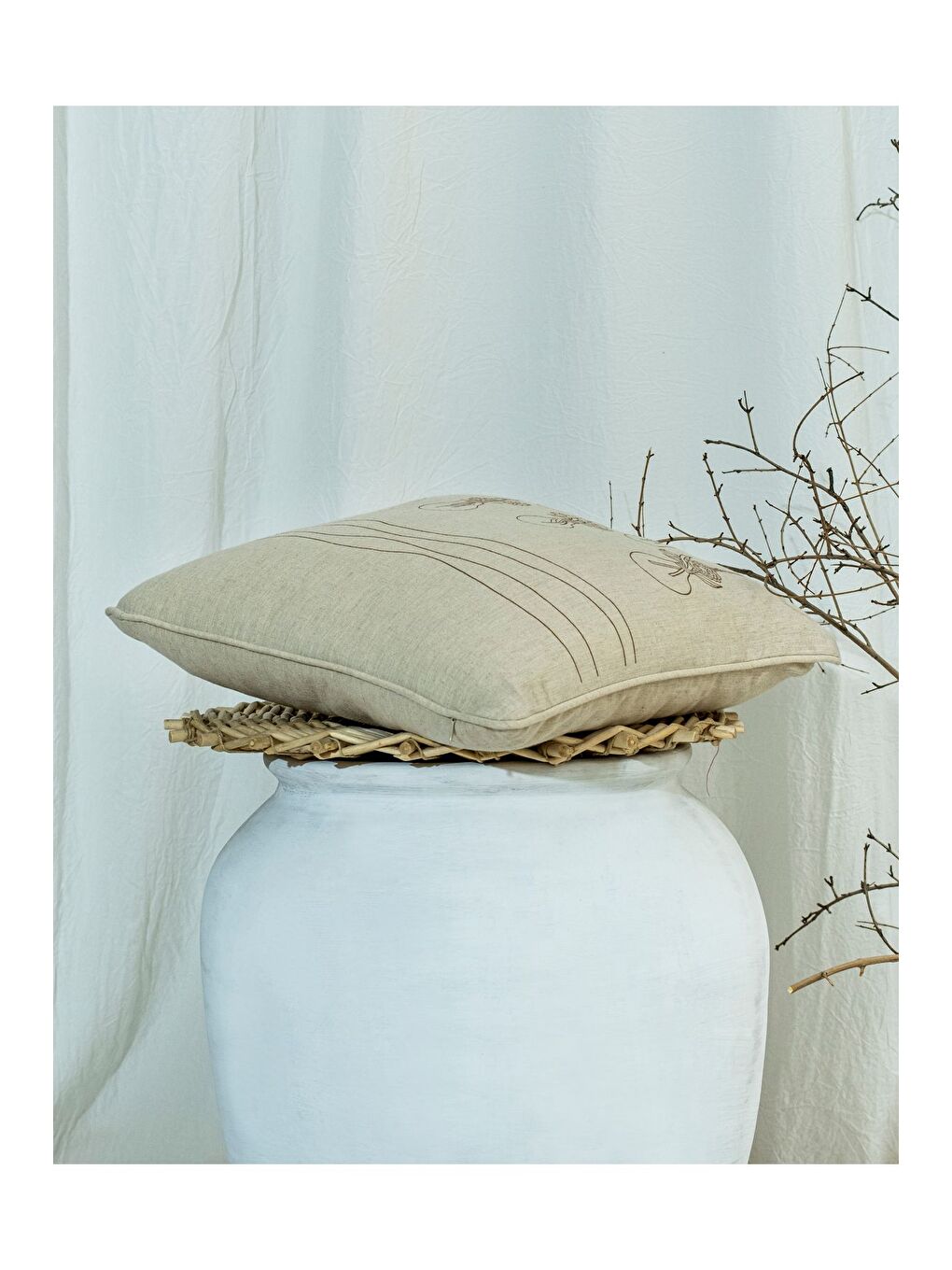 Kahverengi Bohem Tarzı Keten Pamuklu Dijital Baskı Desenli Biyeli 45x45 Kırlent Kılıfı-2