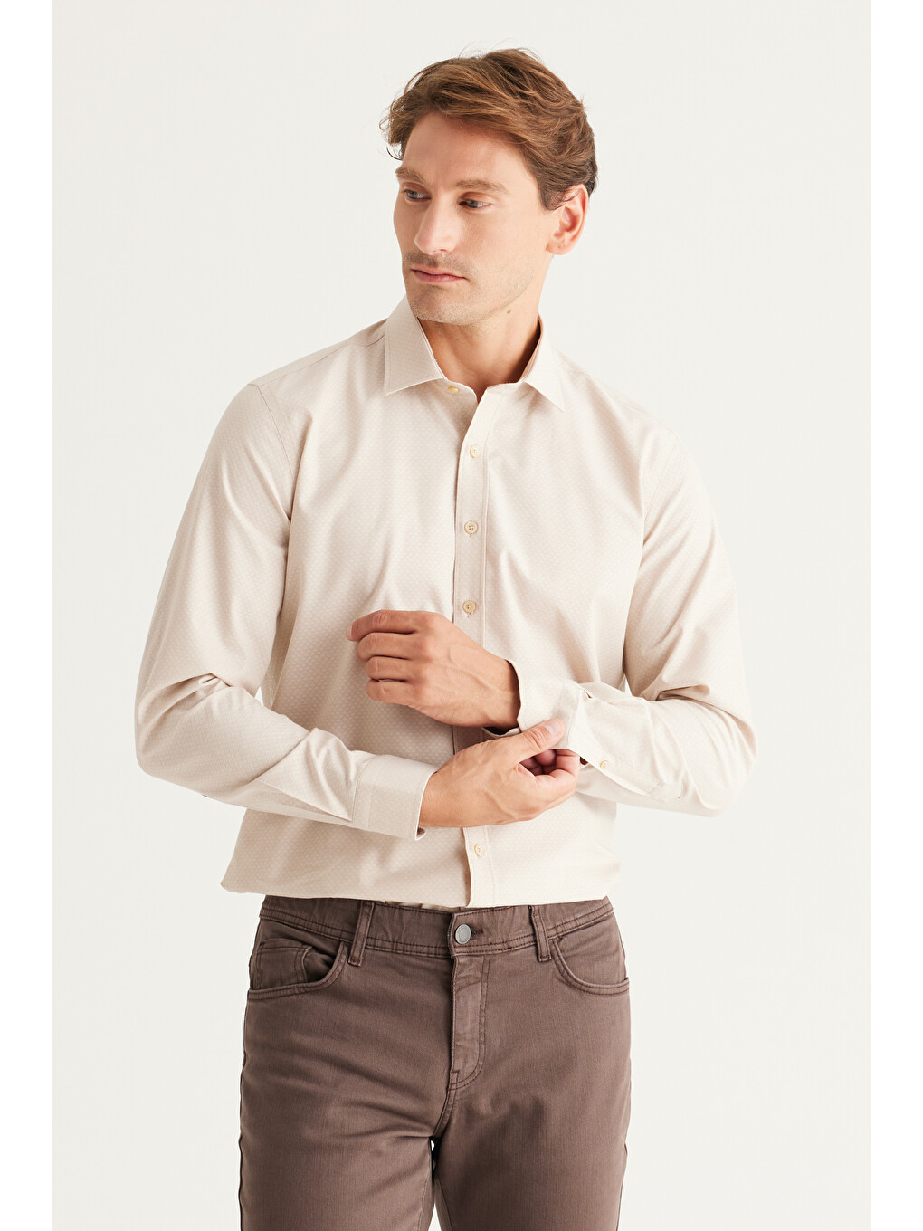Erkek Bej Slim Fit Dar Kesim Klasik Yaka Organik Pamuk Karışımlı Gömlek-3