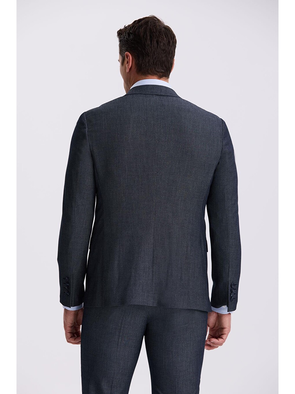 Lacivert Slim Fit Mono Yaka Yelekli Çift Yırtmaçlı Takım Elbise-3